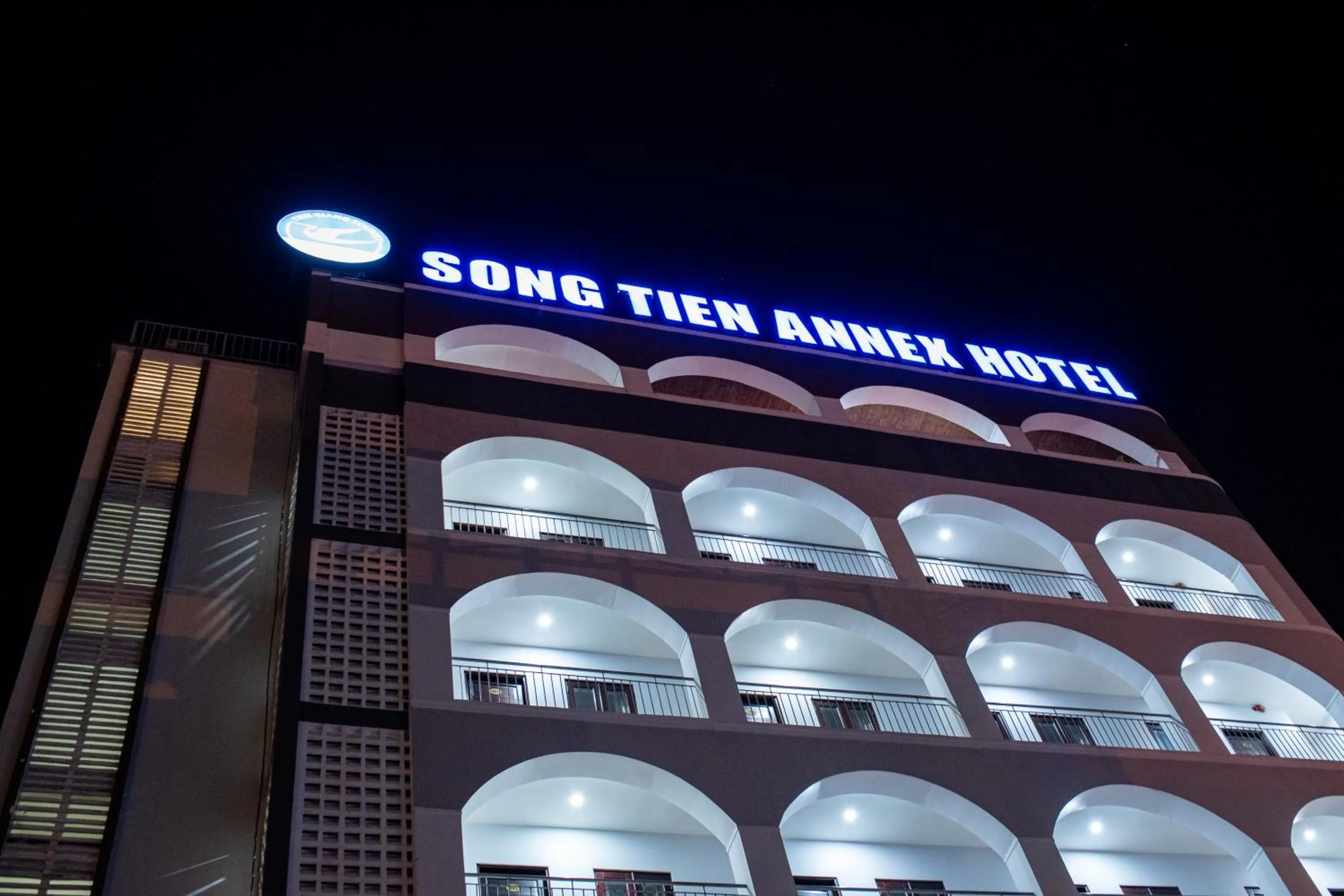 Facade/entrance in Song Tien Annex Hotel