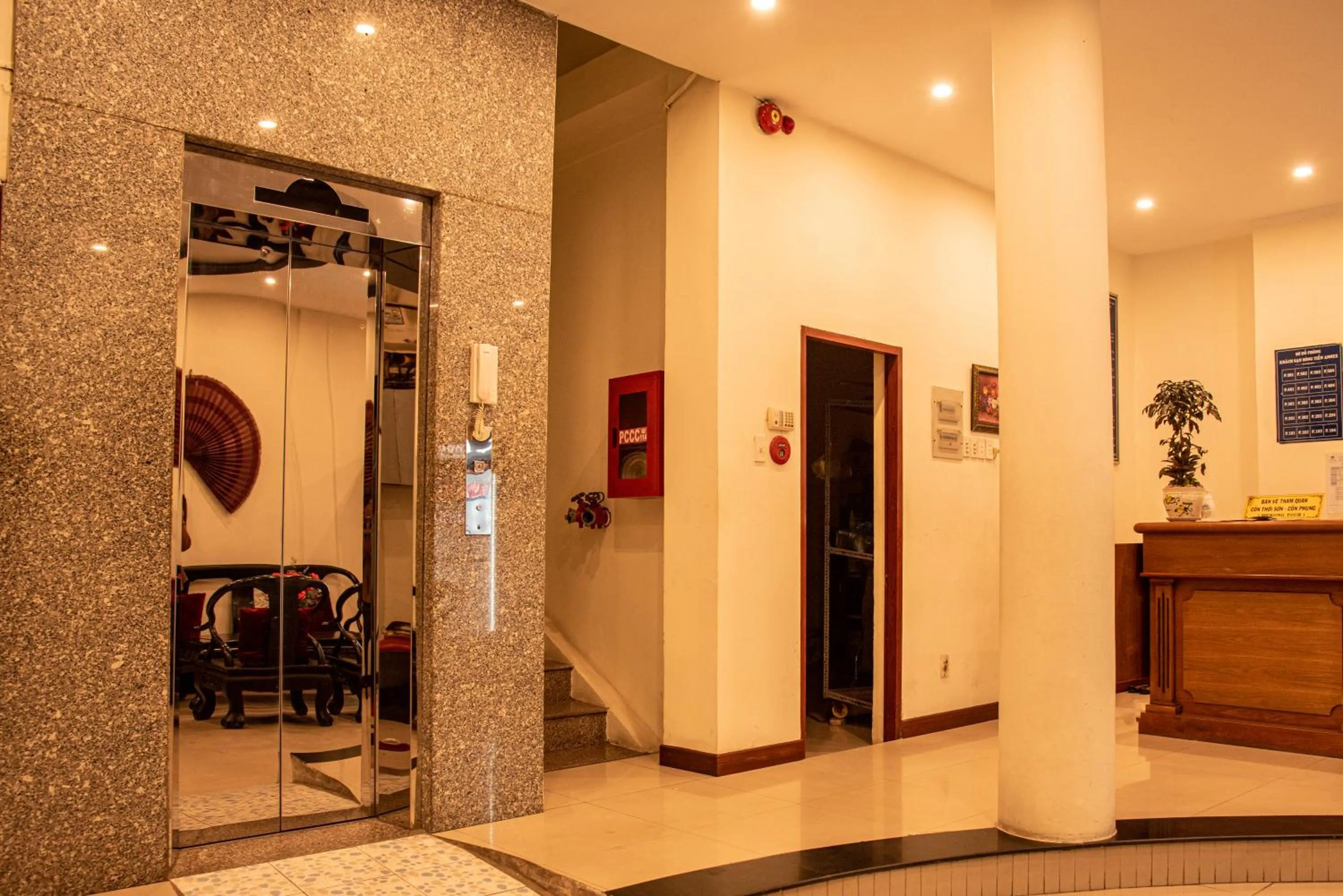 Lobby or reception in Song Tien Annex Hotel