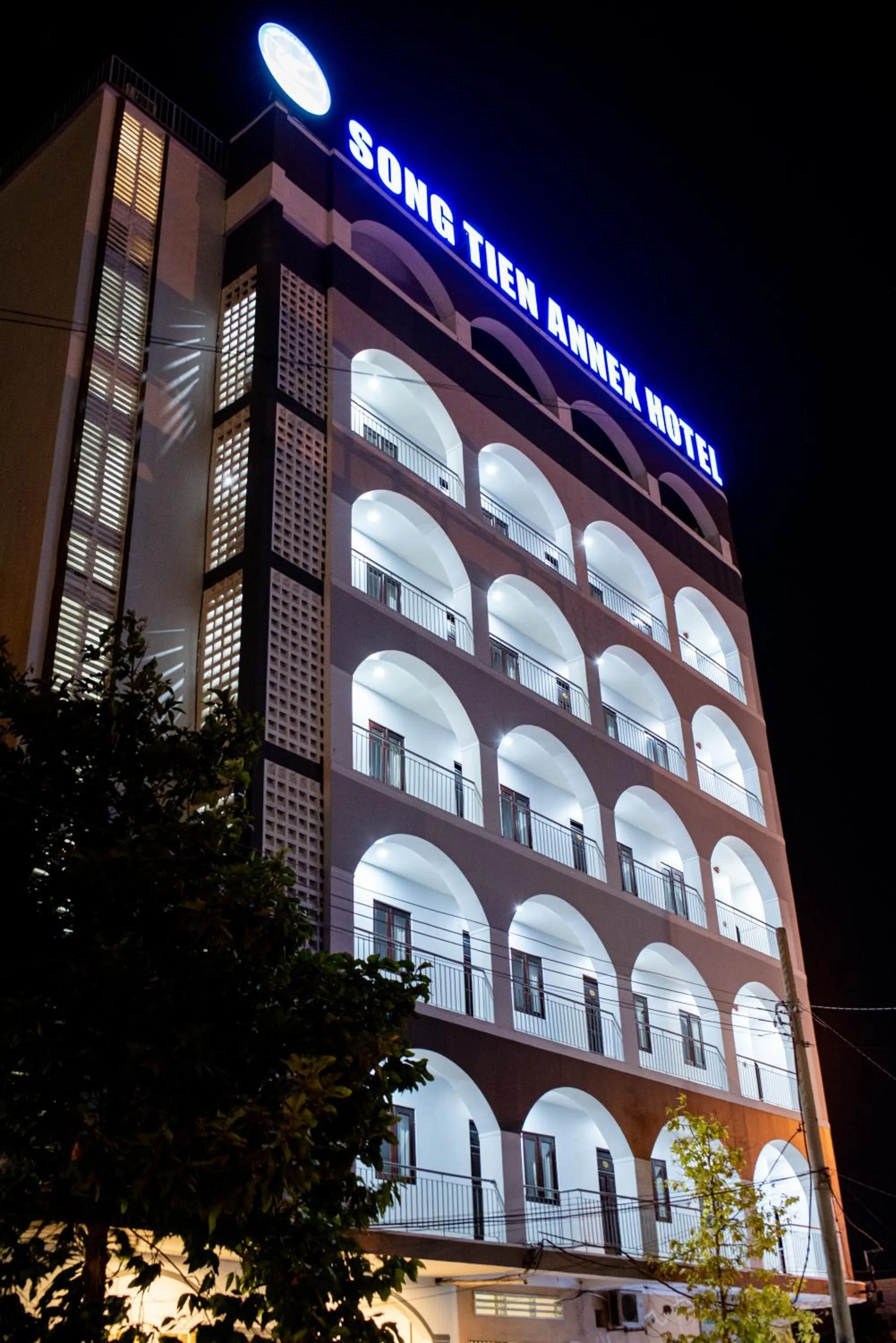 Facade/entrance in Song Tien Annex Hotel