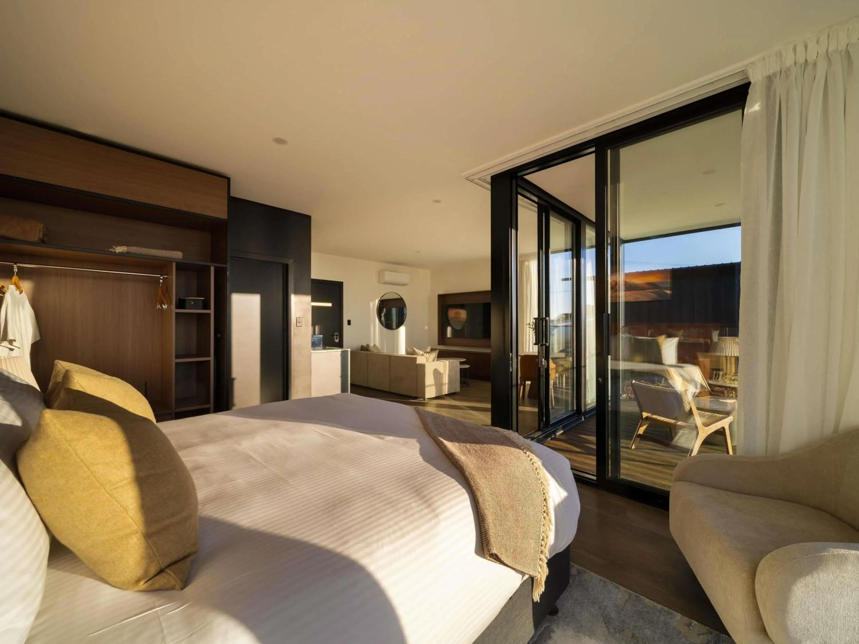 Bedroom, Bed in Mercure Kangaroo Island Lodge