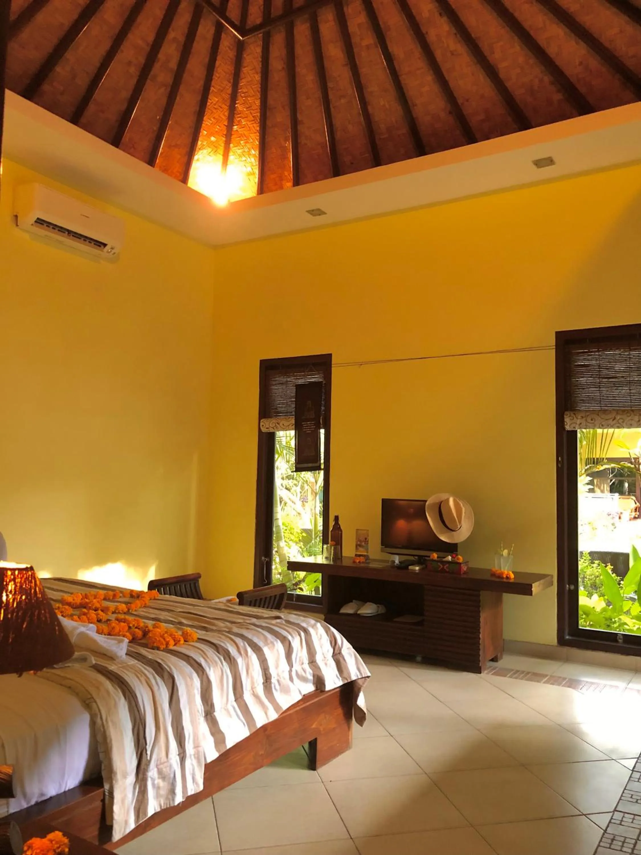 Photo of the whole room, Bed in Arco Iris Boutique Hotel & Restaurant