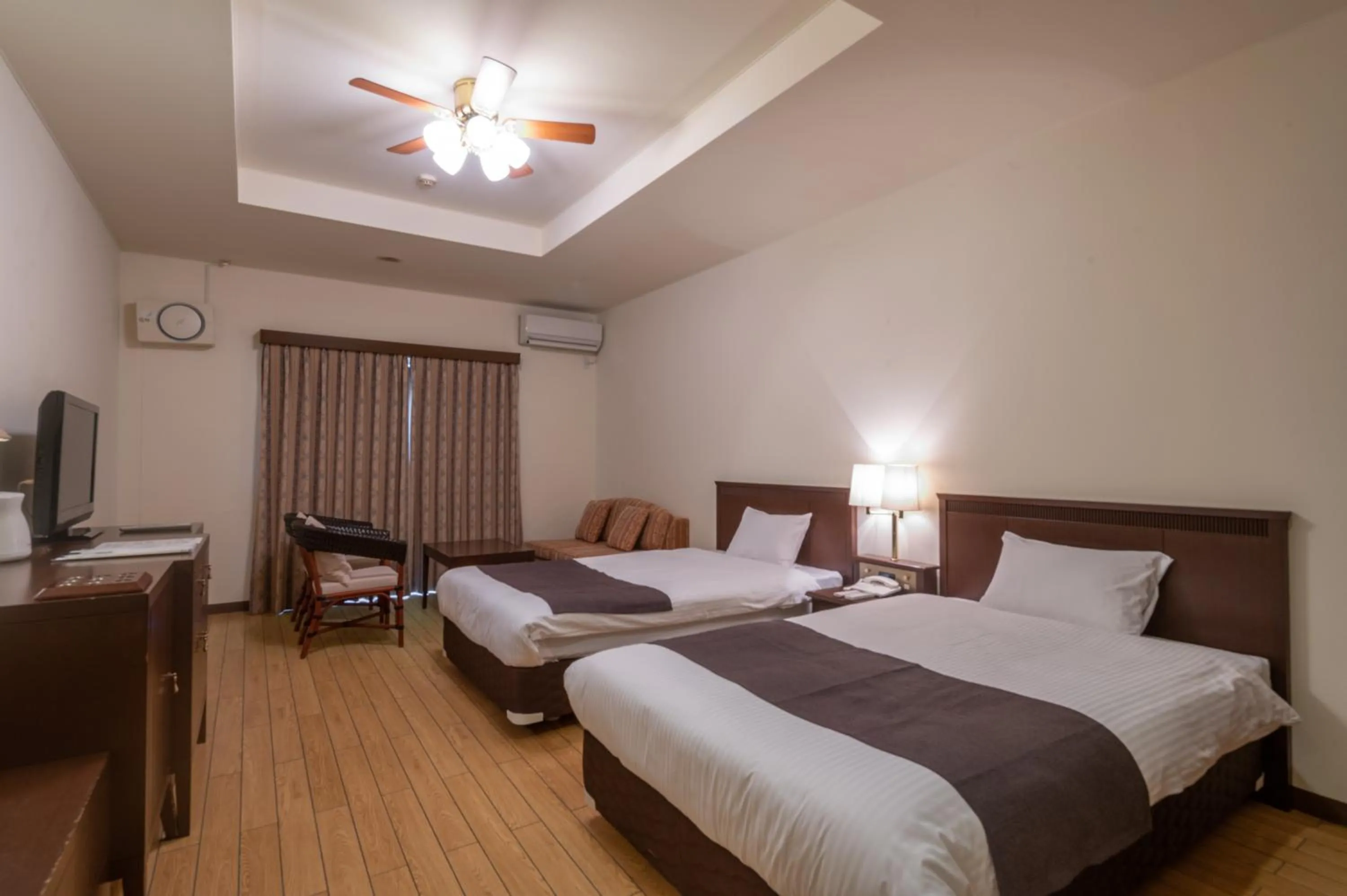 Bedroom in Hotel La Teada Iriomote