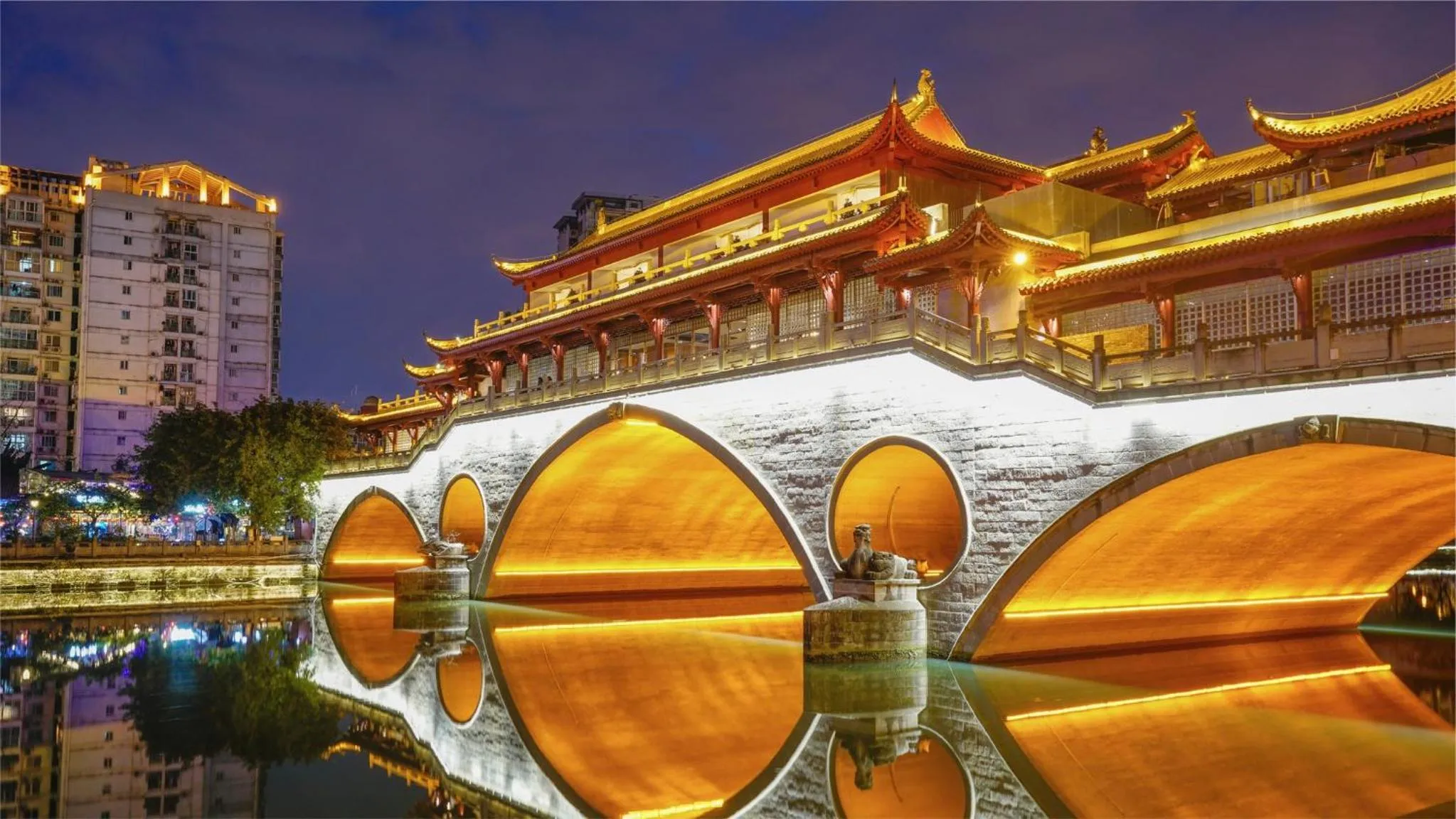 Nearby landmark in Holiday Inn Chengdu Oriental Plaza