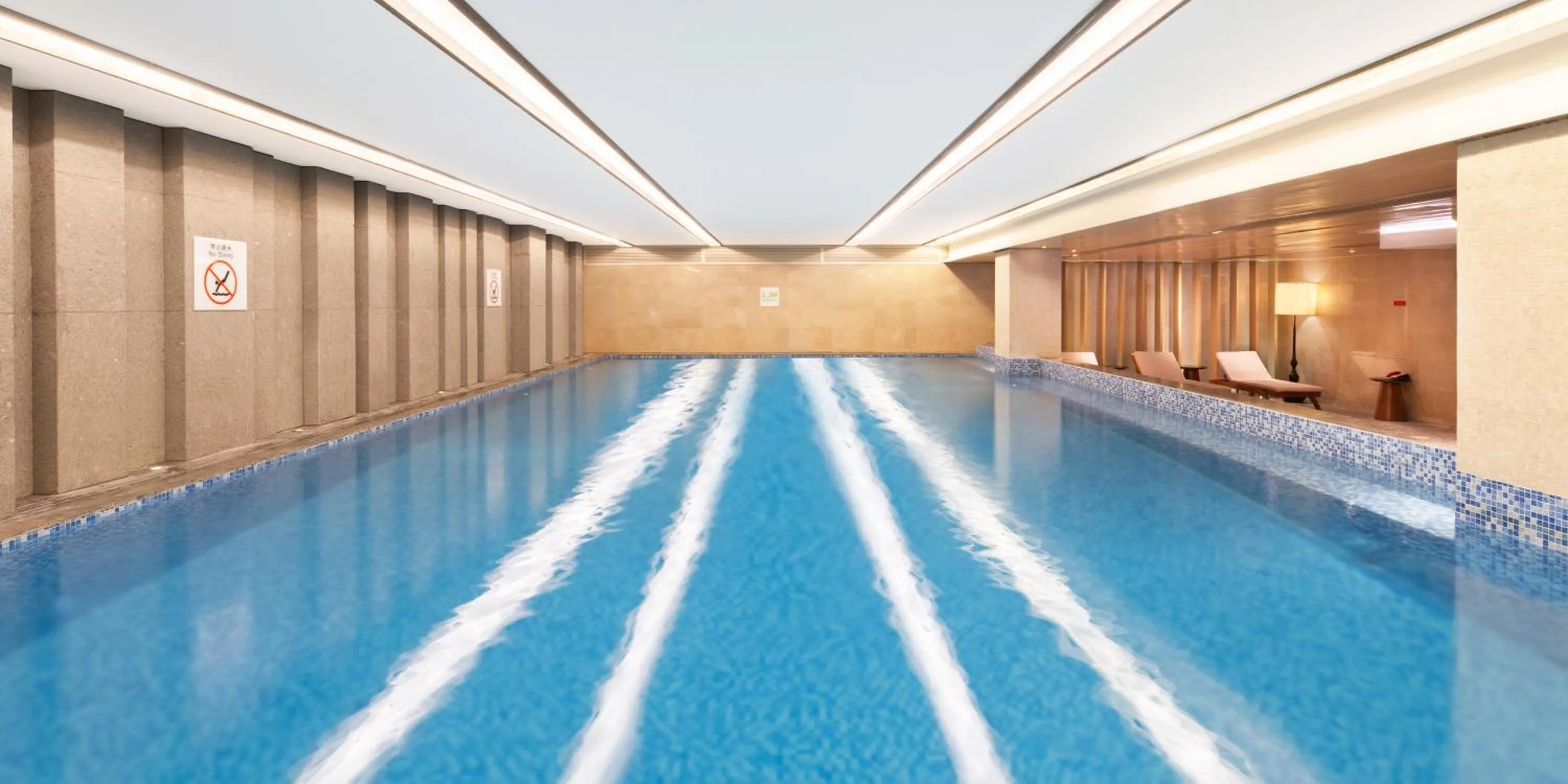 Pool view in Holiday Inn Chengdu Oriental Plaza