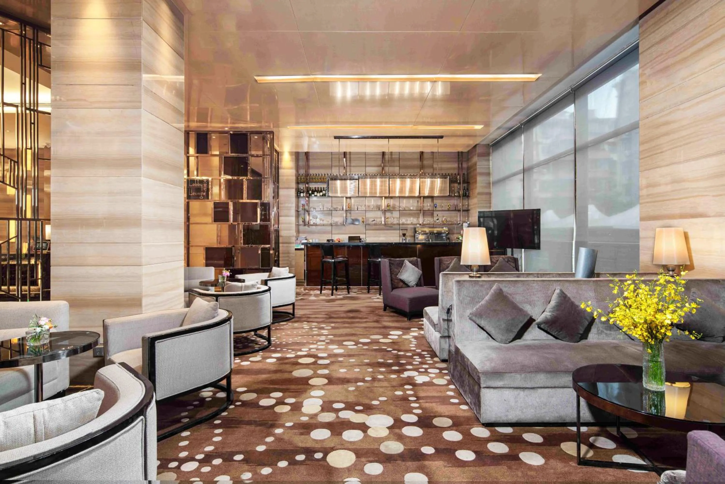 Restaurant/places to eat in Holiday Inn Chengdu Oriental Plaza