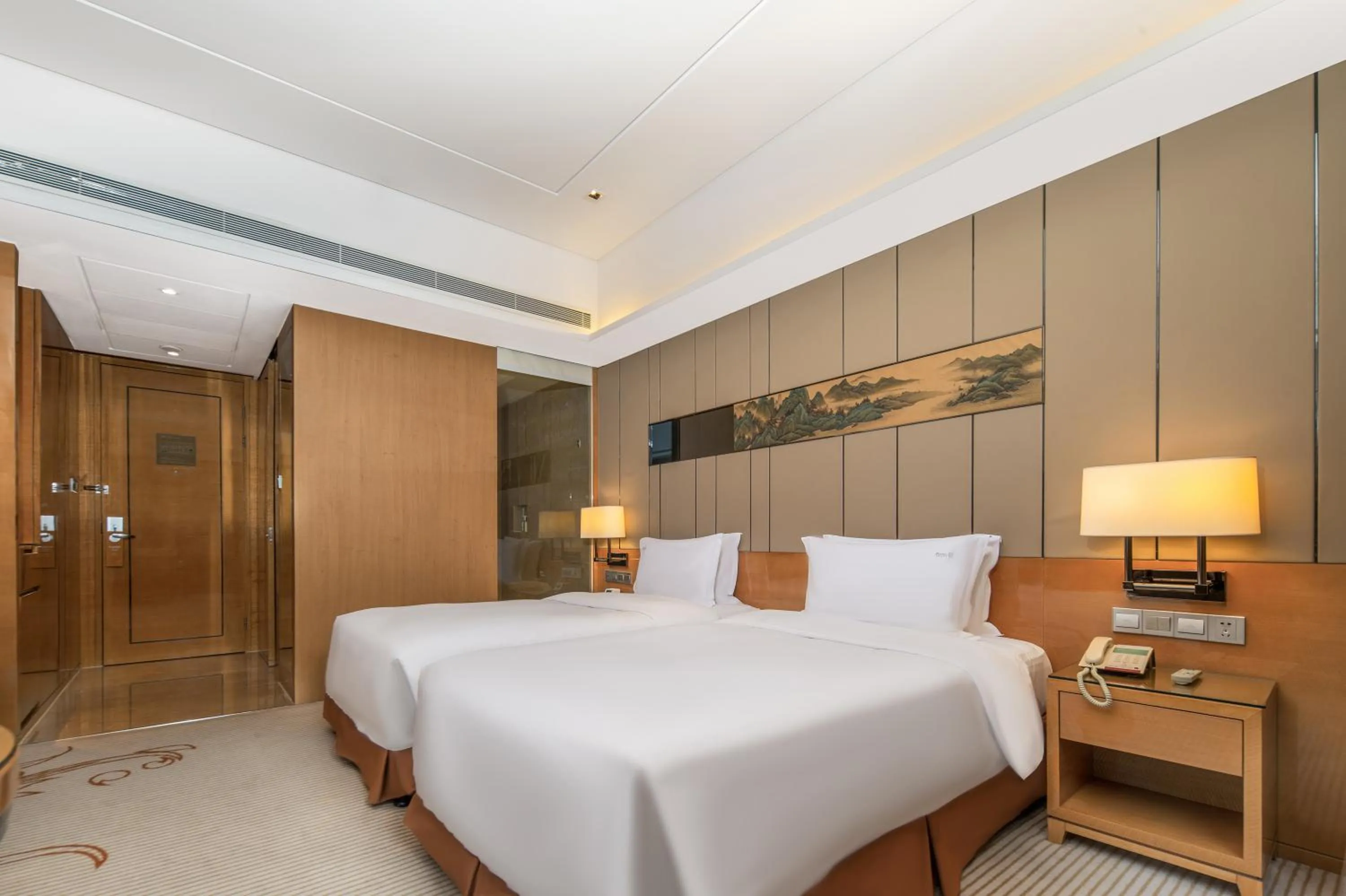 Bed in Holiday Inn Chengdu Oriental Plaza