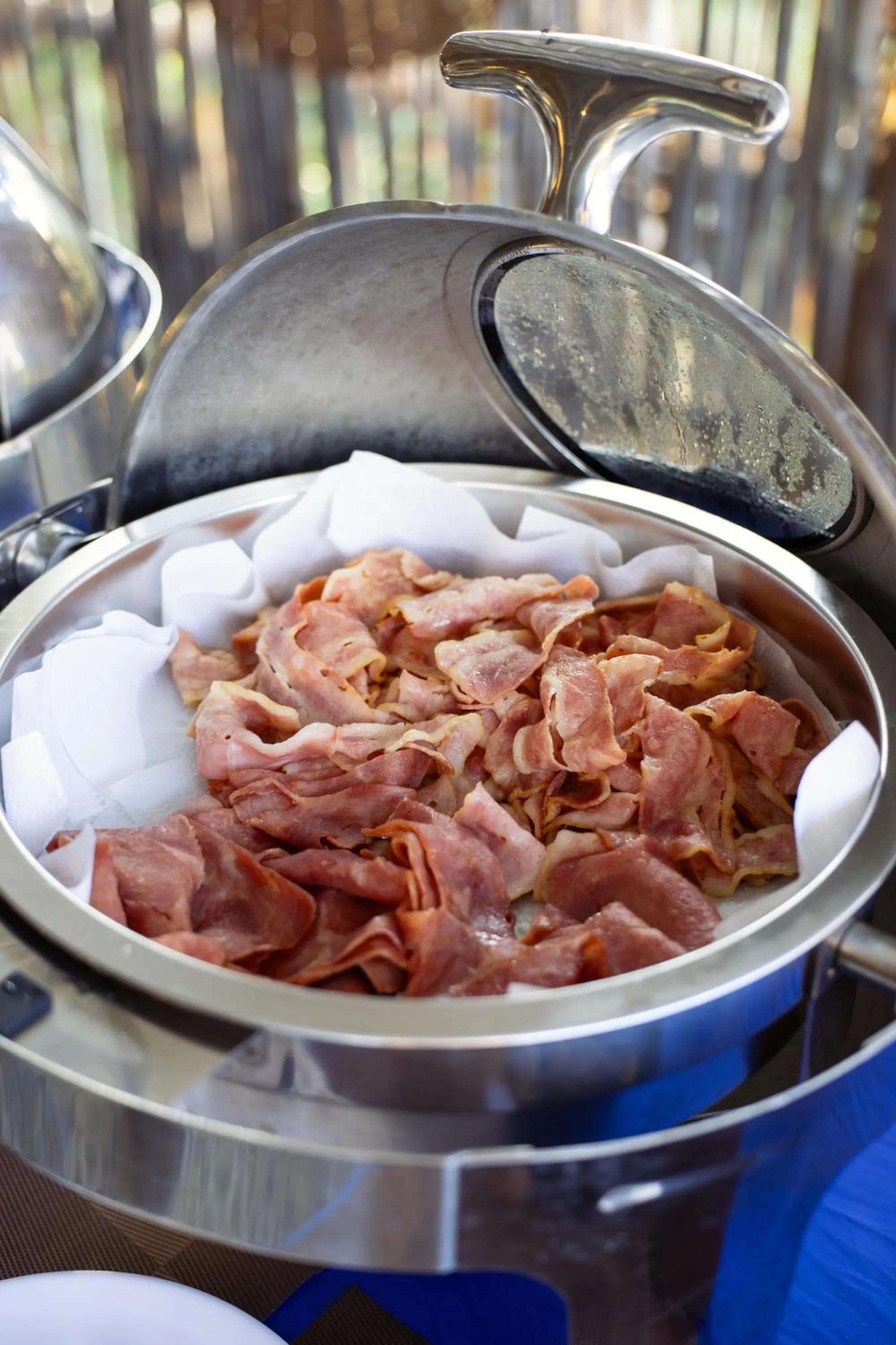 Food and drinks in Long Beach Resort Koh Rong