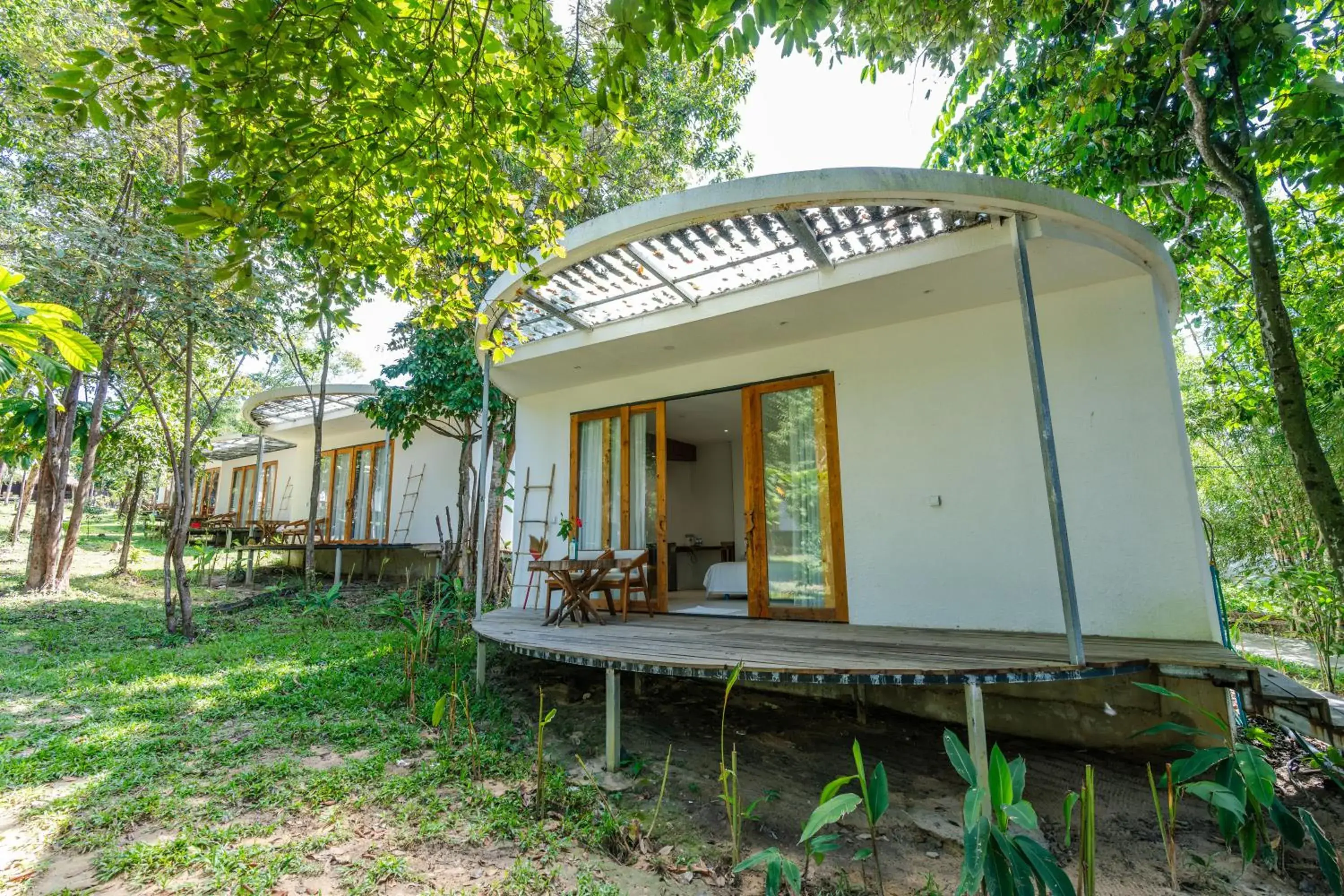 Bungalow with Garden View in Long Beach Resort Koh Rong Bungalow with Garden View in Long Beach Resort Koh Rong