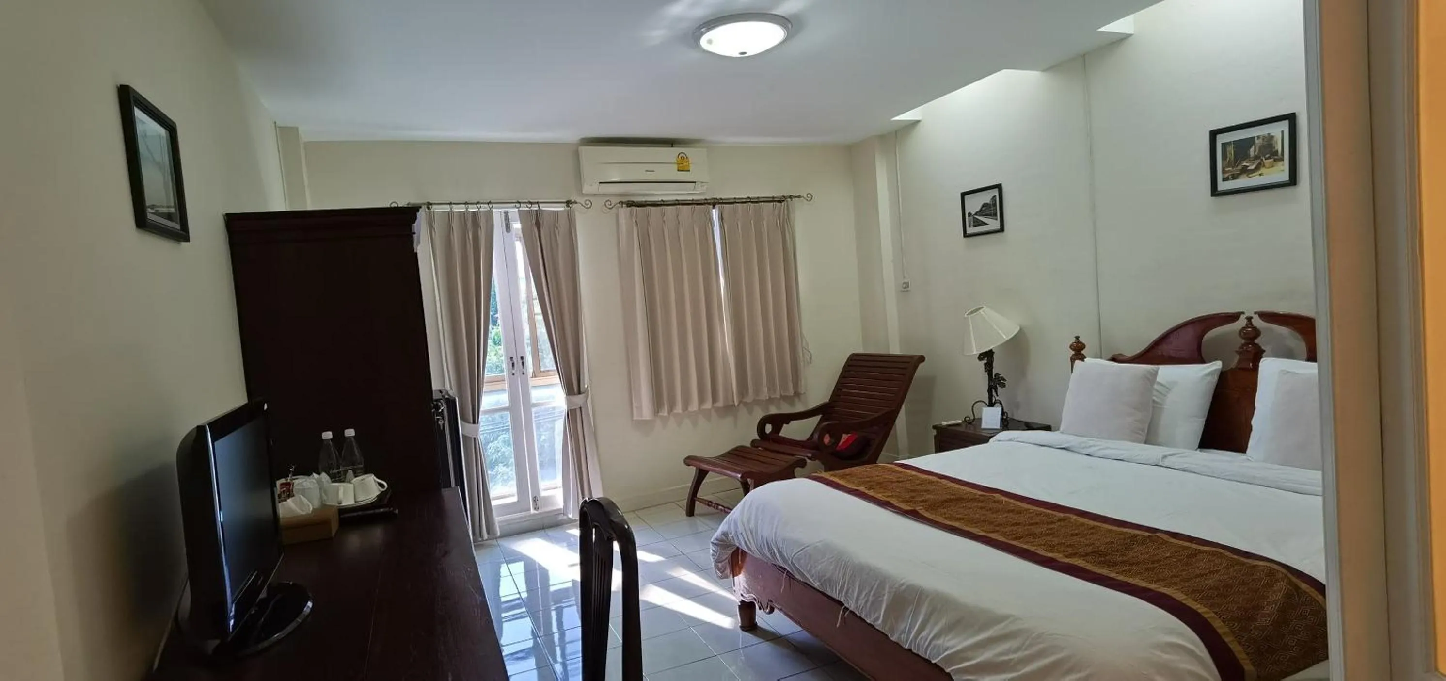 Bed in Baan Thalang @ Chiang Mai