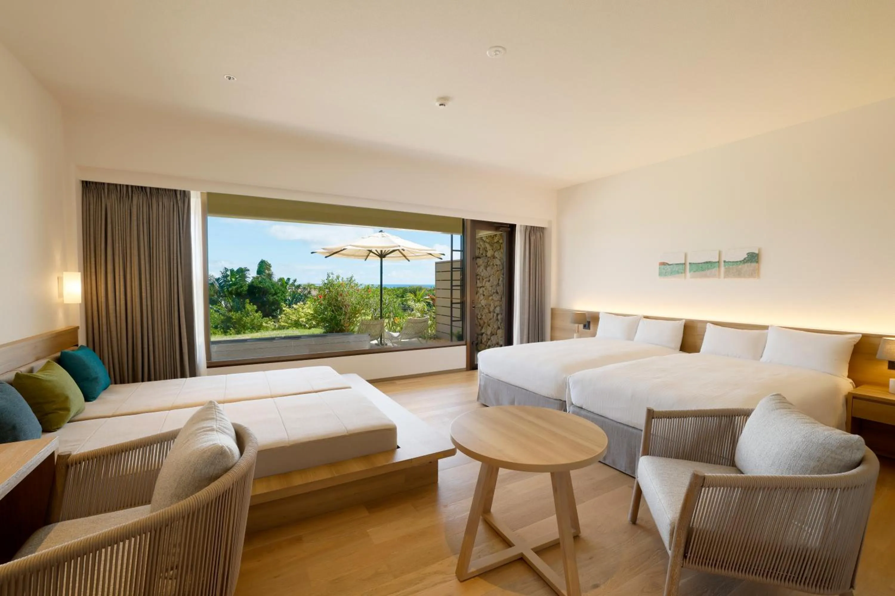 Bedroom, Bed in Haimurubushi