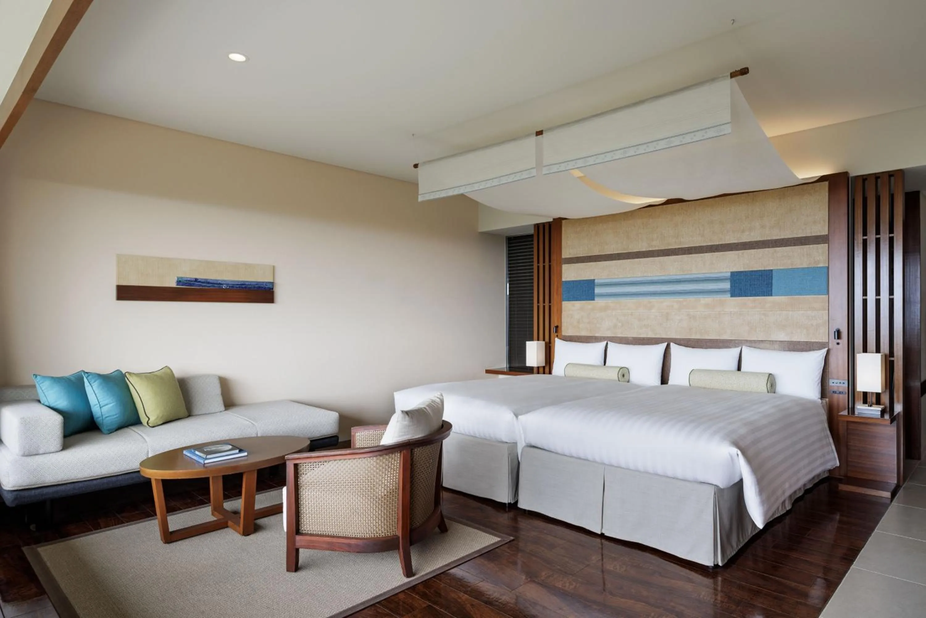 Bedroom, Bed in Haimurubushi