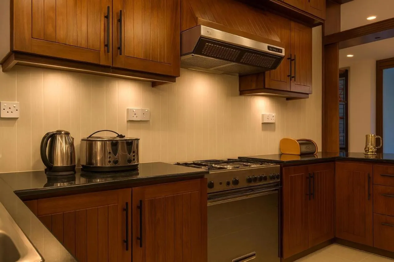 Coffee/tea facilities in Unique Towers Luxury Boutique Suites