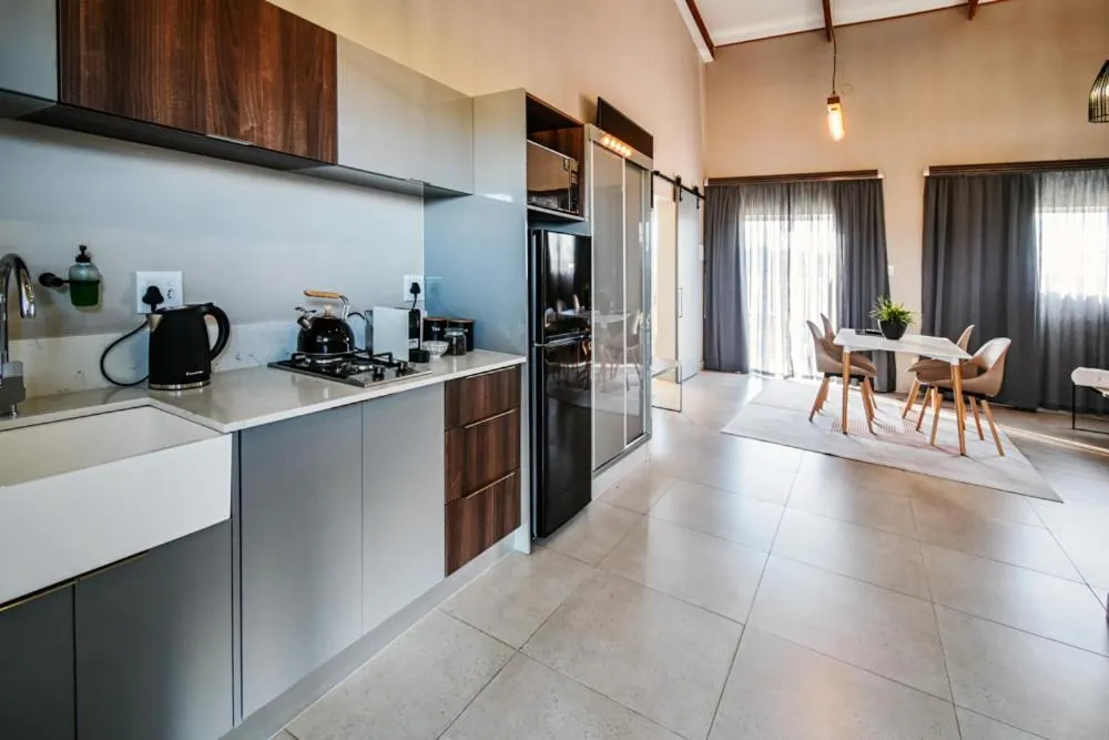 Kitchen or kitchenette in Summer PALACE Guesthouse