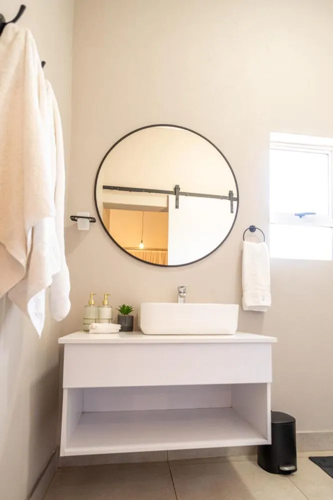 Bathroom in Summer PALACE Guesthouse