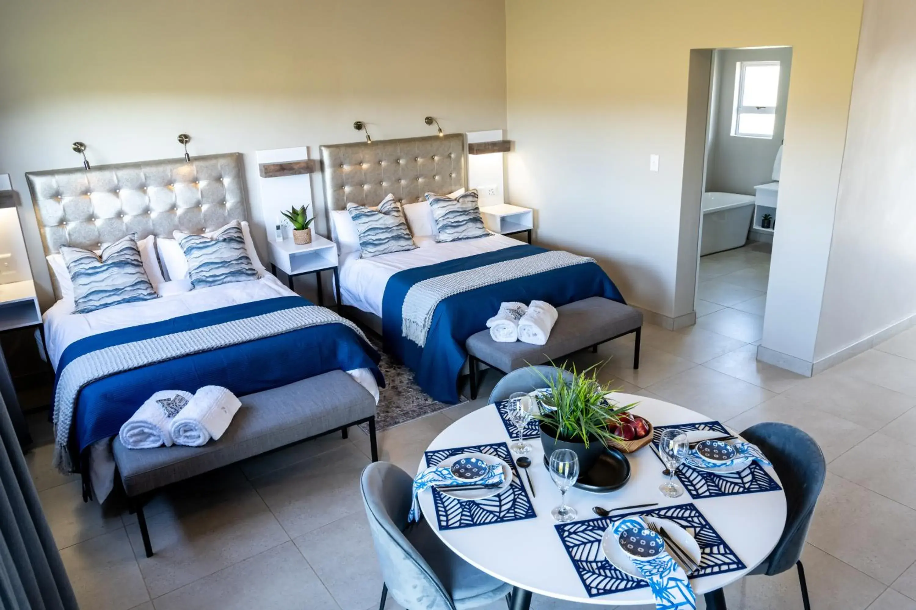 Family Suite - single occupancy in Summer PALACE Guesthouse Family Suite - single occupancy in Summer PALACE Guesthouse