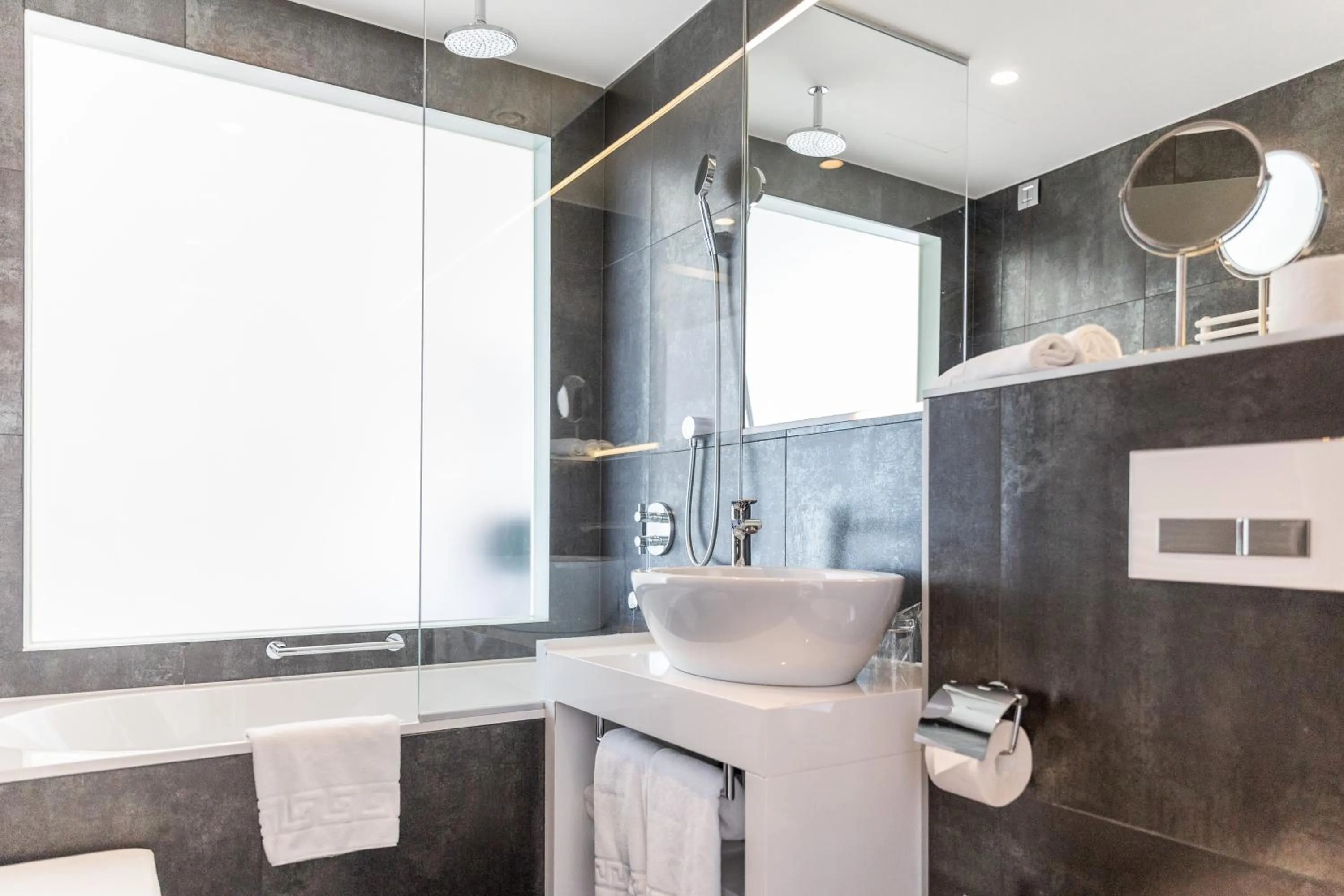 Bathroom in Luxury Hotel Amabilis