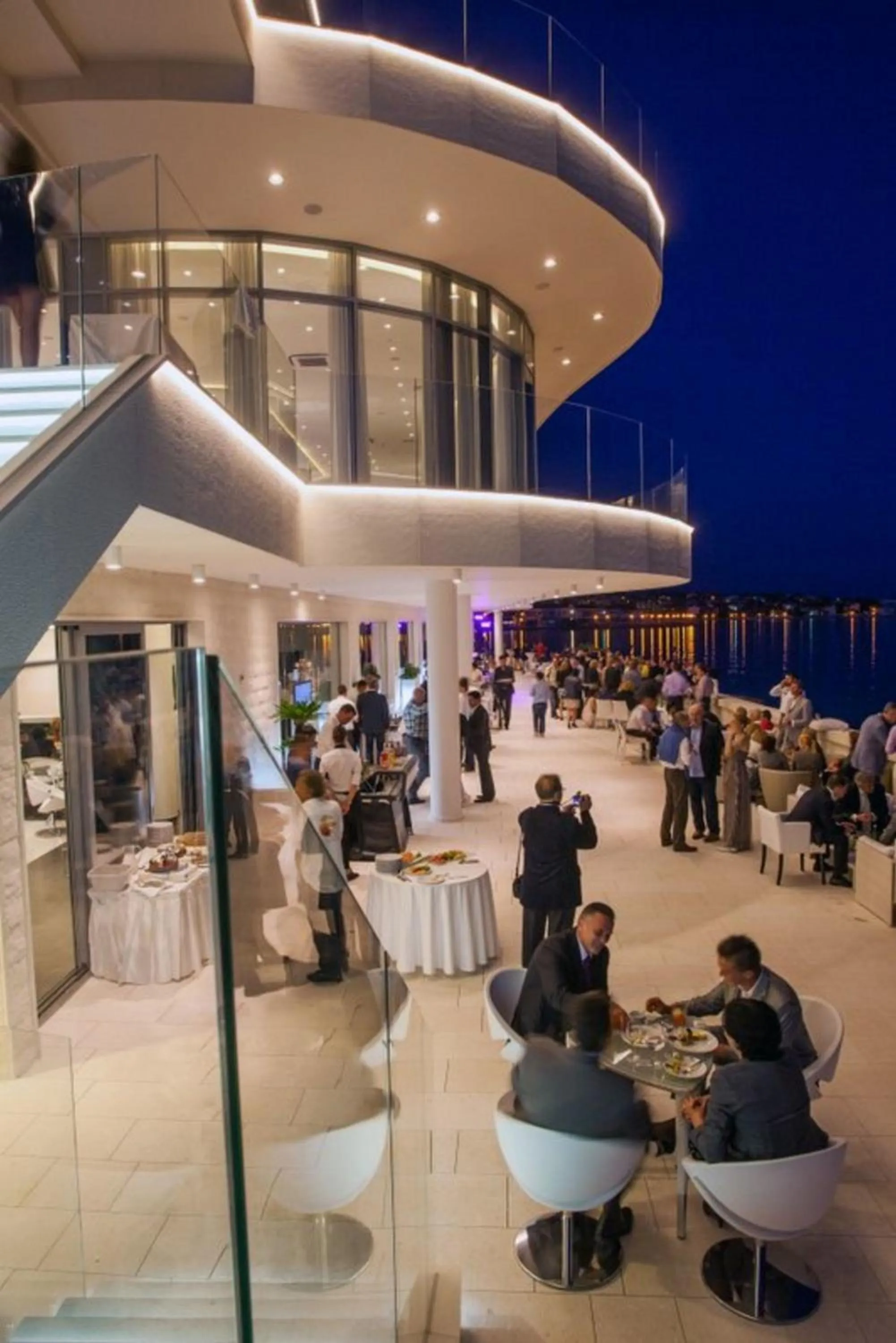 Banquet/Function facilities in Luxury Hotel Amabilis