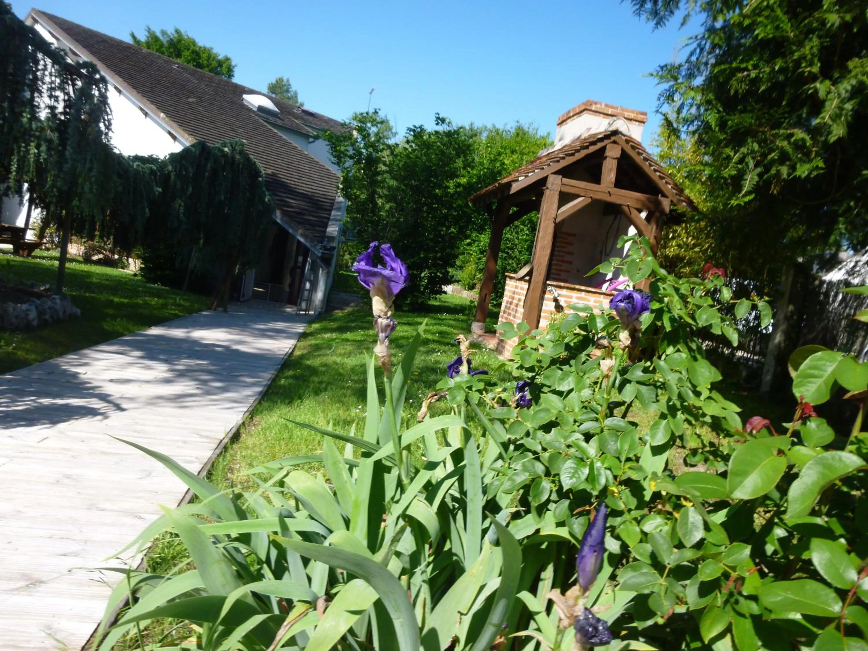 Property building in Hotel de la Bonnheure