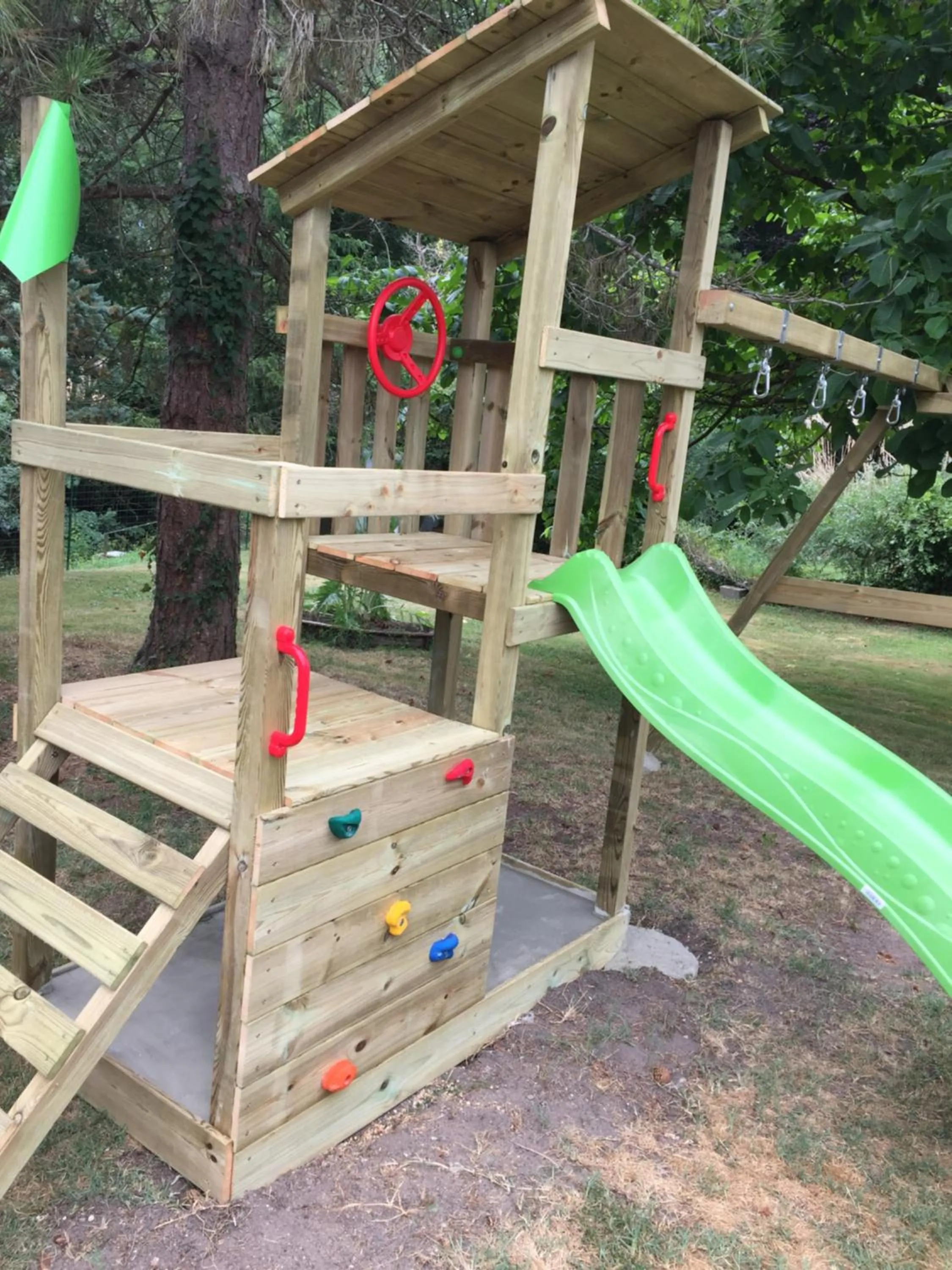 People in Hotel de la Bonnheure