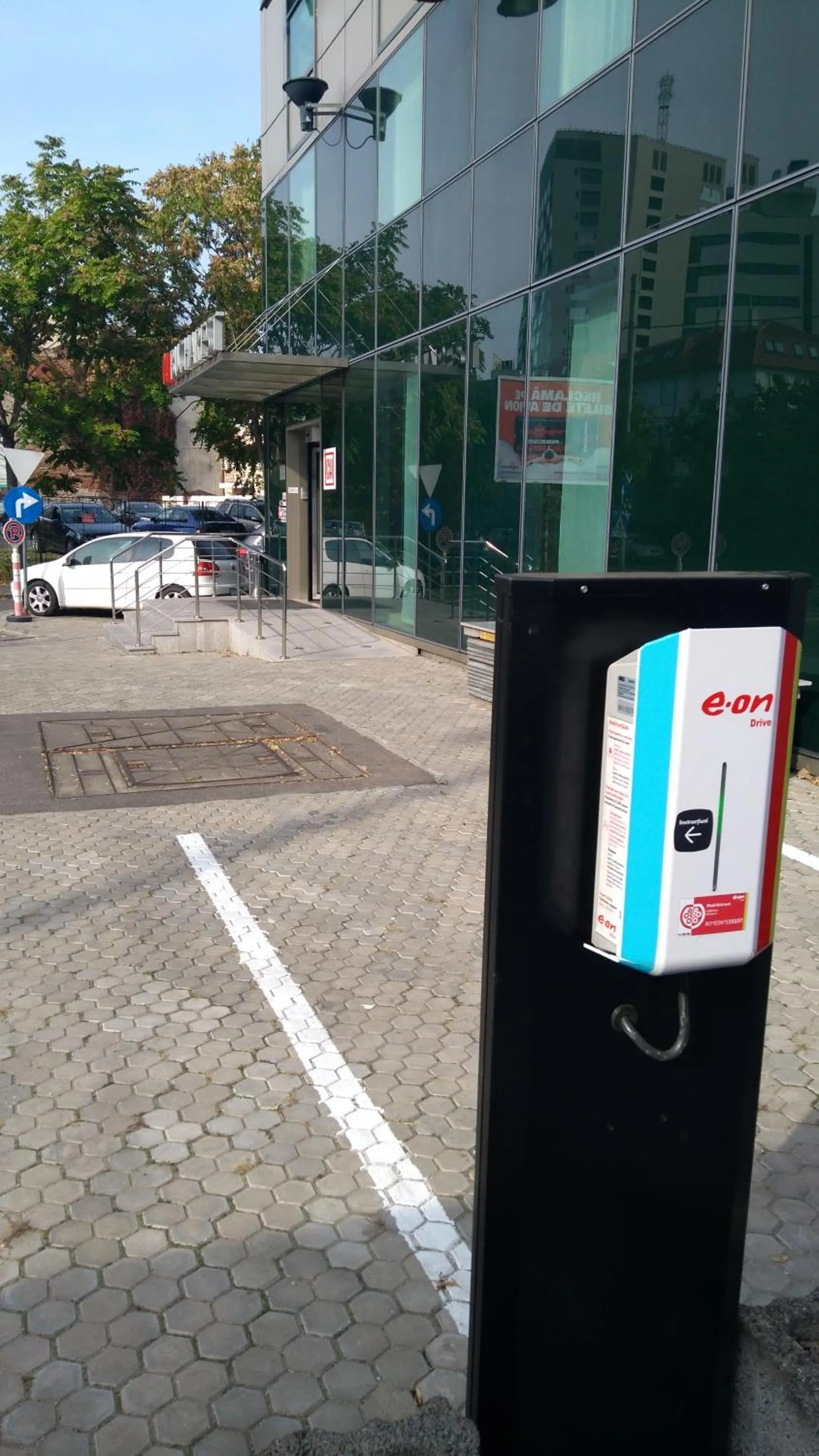 Parking in Hotel CH Bucharest