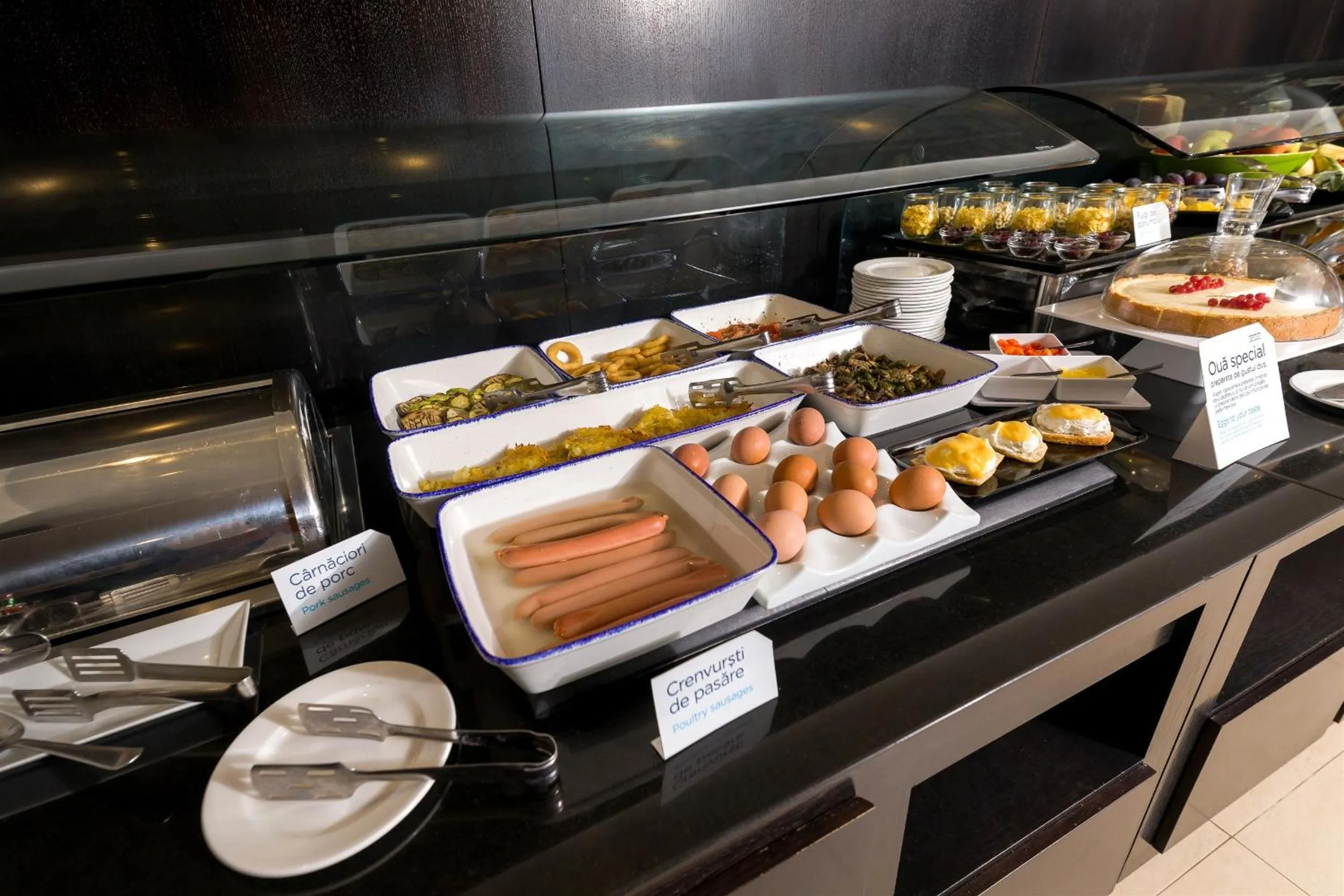 Breakfast in Hotel CH Bucharest