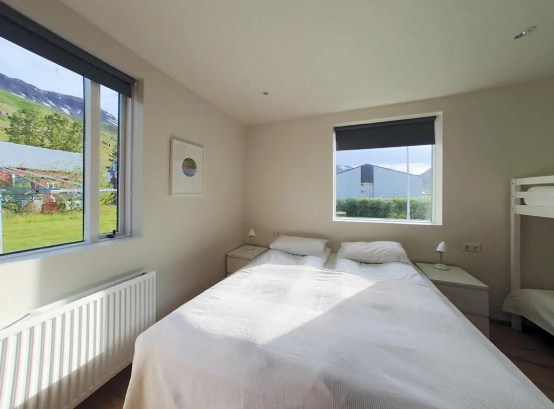 Day, Bed in Seydisfjördur Guesthouse