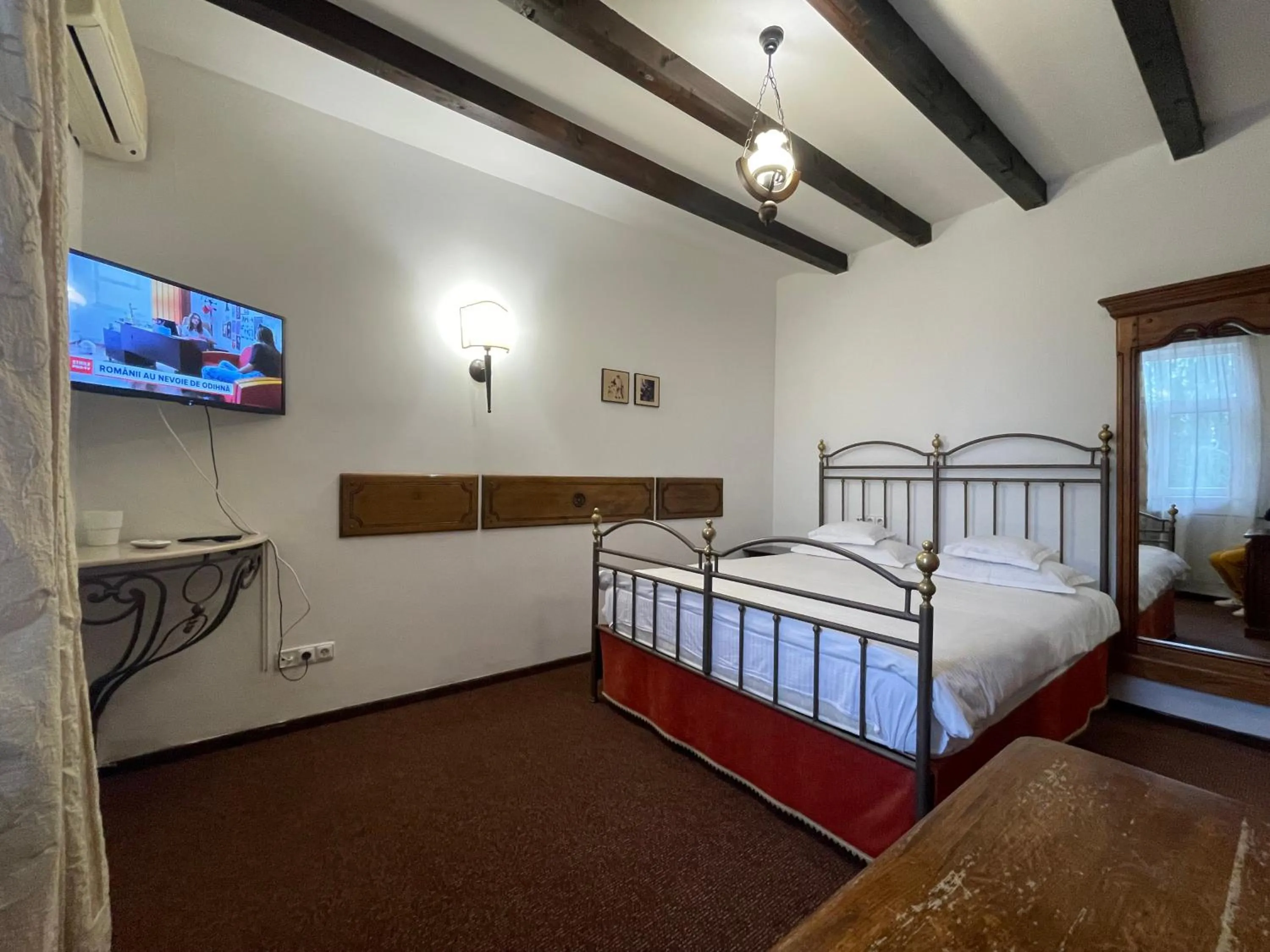 Bed in Topaz Boutique