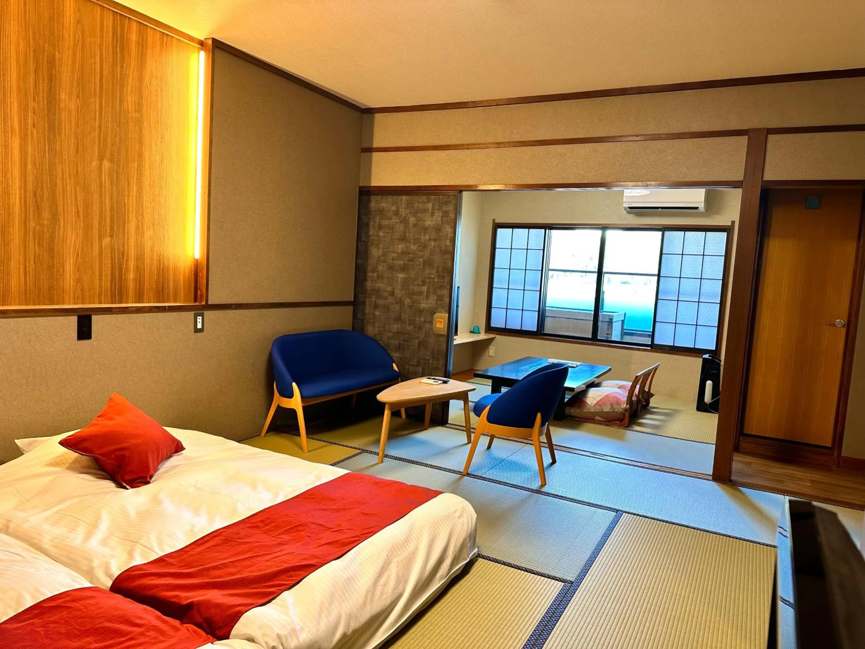 Bed in Inatori Akao Hotel