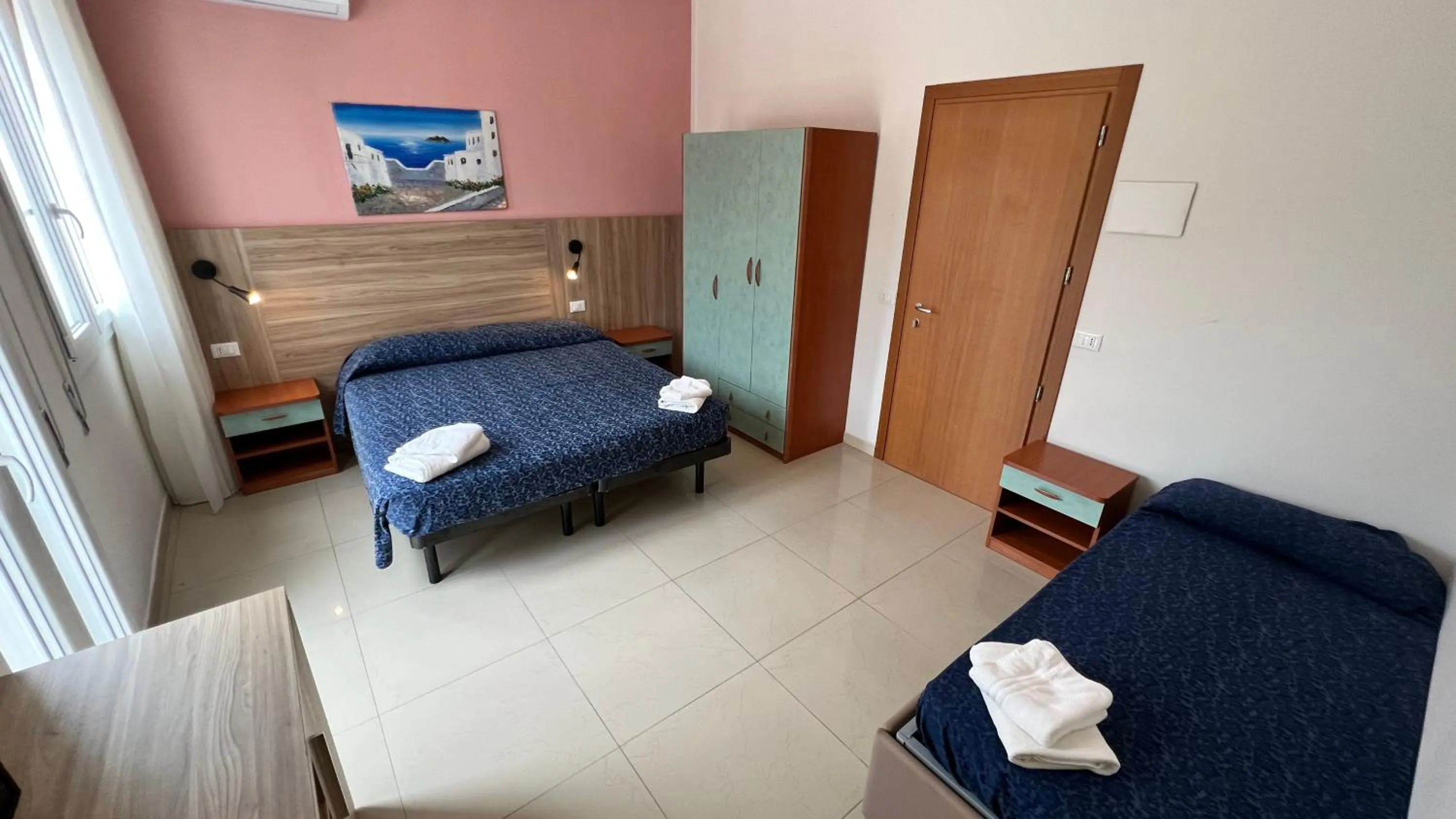 Photo of the whole room, Bed in Club Vacanze In