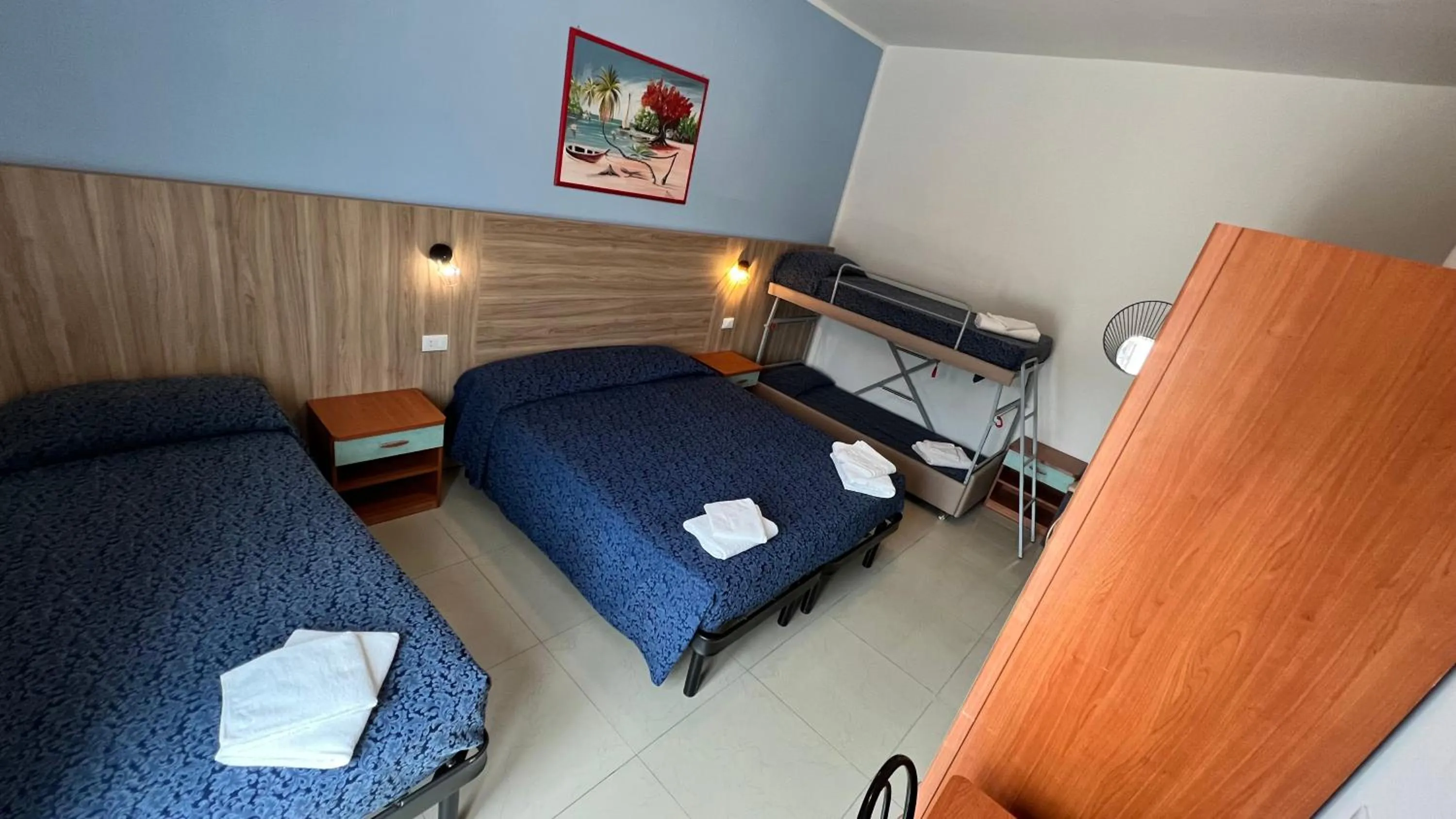 Photo of the whole room, Bed in Club Vacanze In