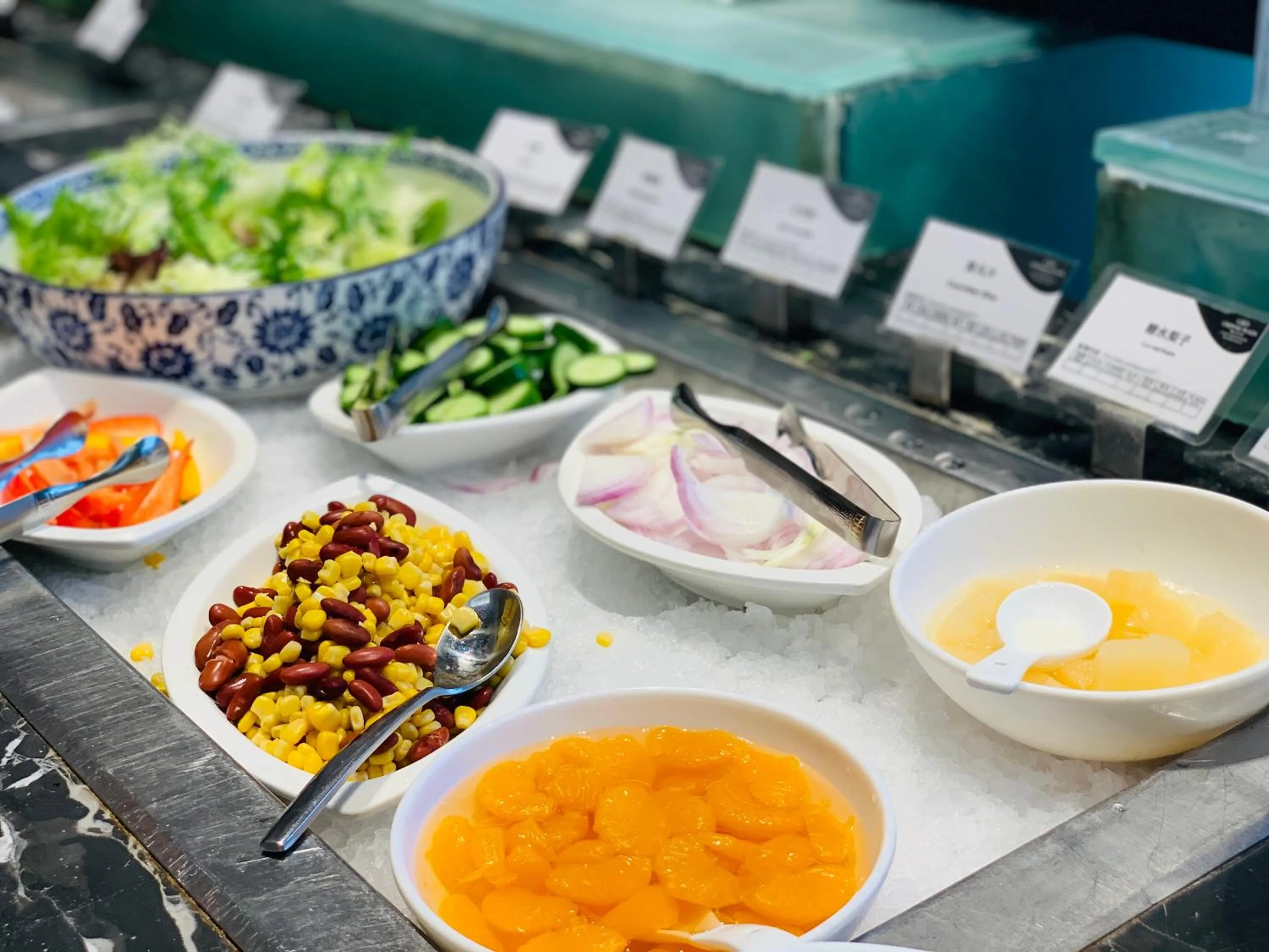 Breakfast in Crowne Plaza Huangshan Yucheng by IHG