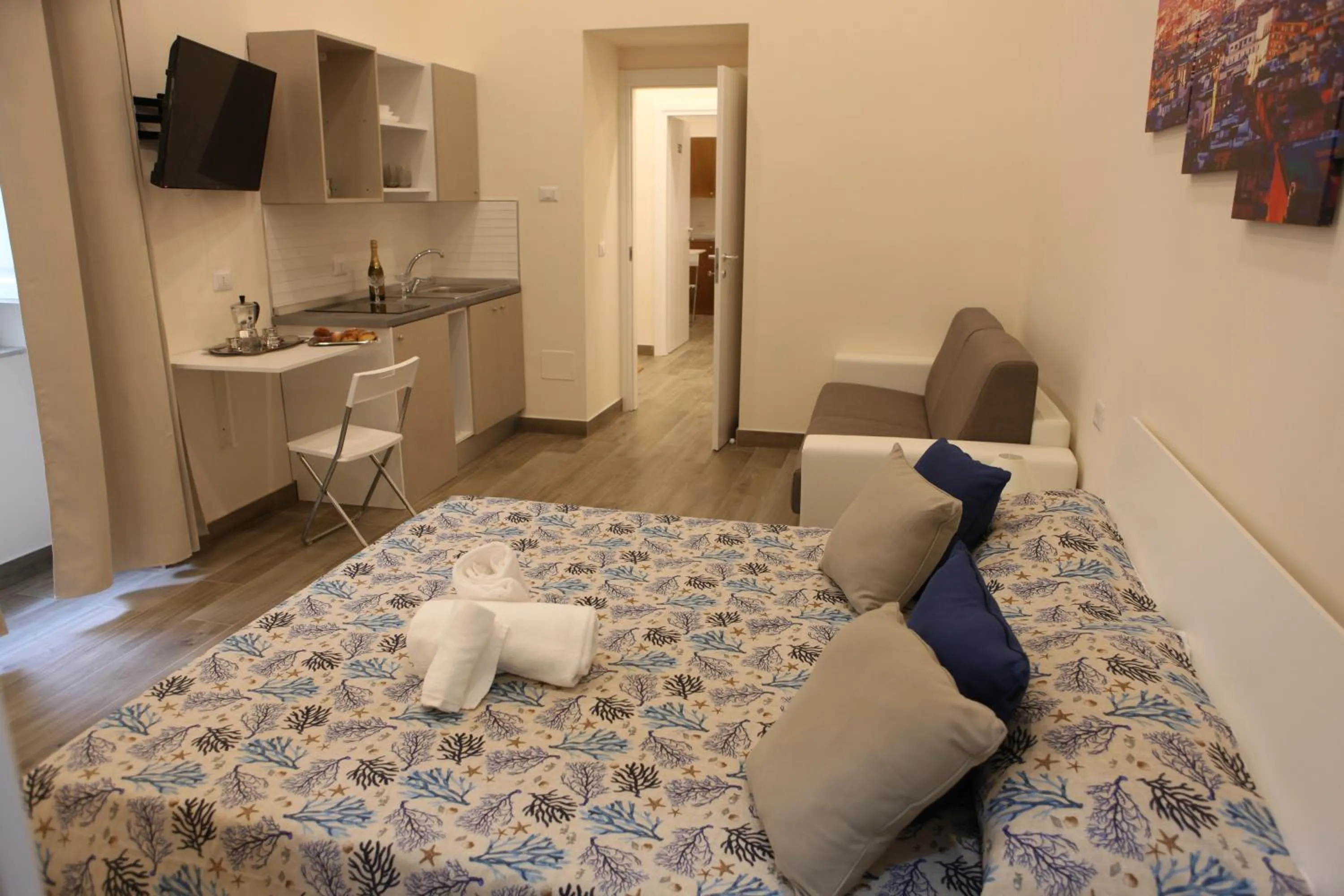 Bed in Garibaldi Station 2punto0