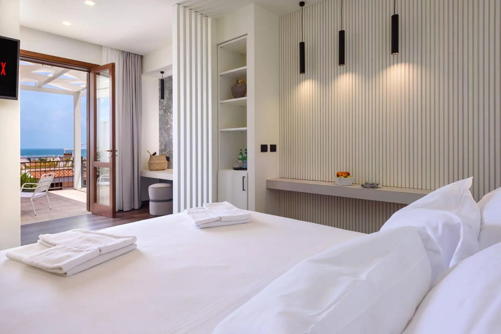 Photo of the whole room, Bed in Albergo Auralba