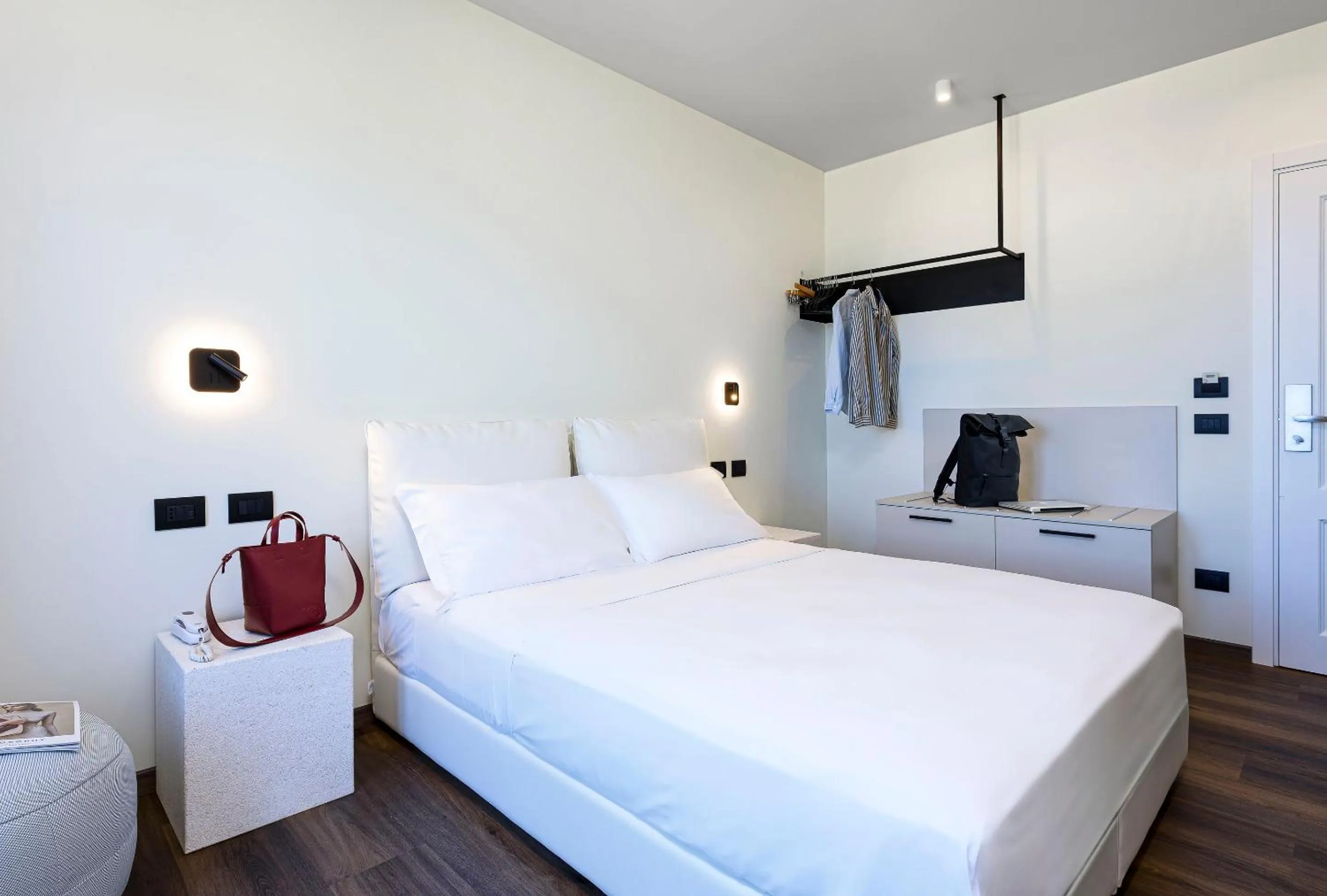 Bedroom, Bed in Albergo Auralba