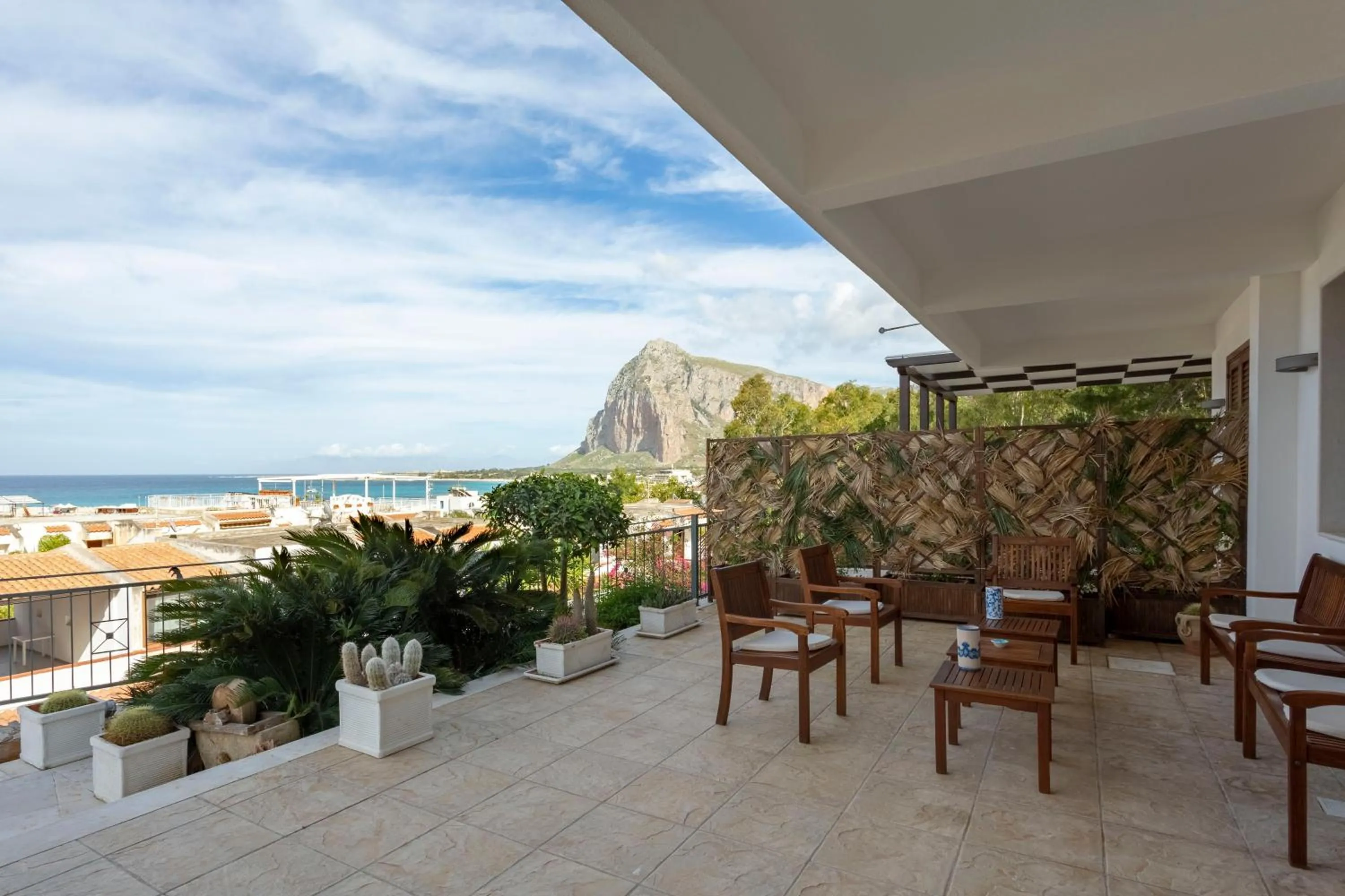 Balcony/Terrace in Albergo Auralba