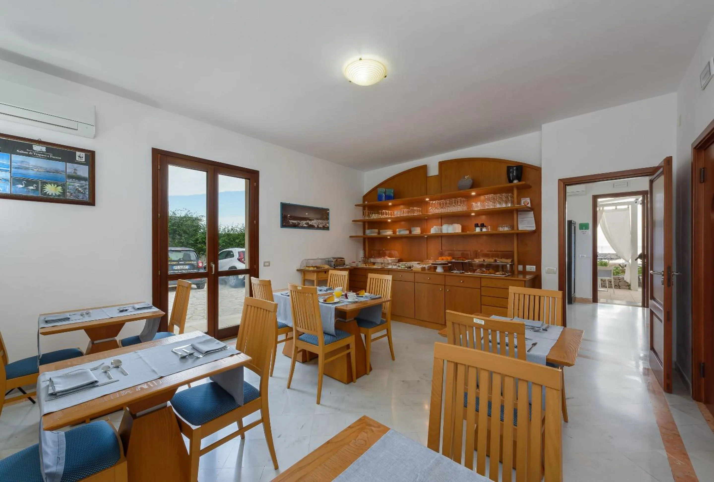 Breakfast in Albergo Auralba