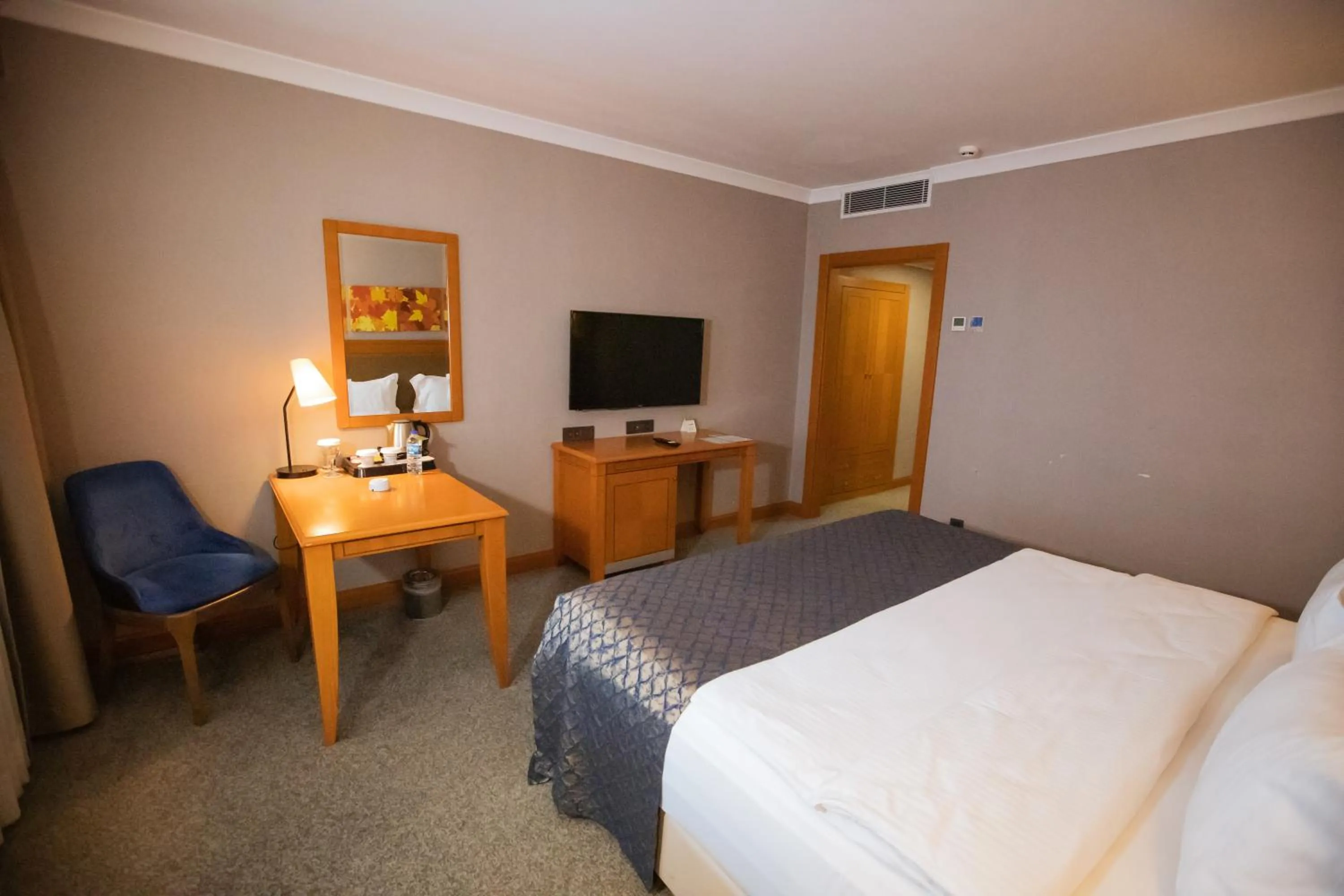 Bedroom, Bed in La Quinta by Wyndham Giresun