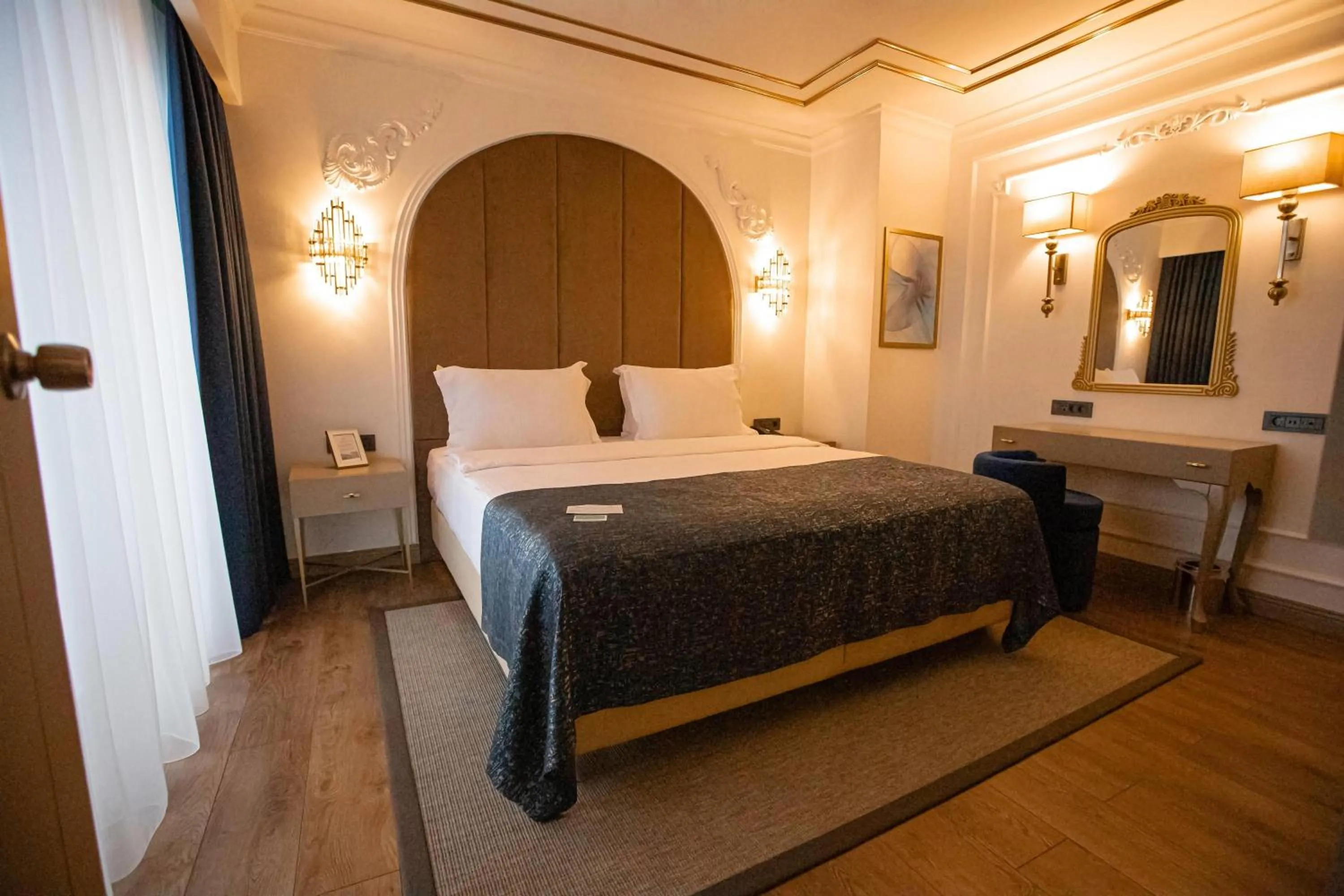 Photo of the whole room, Bed in La Quinta by Wyndham Giresun