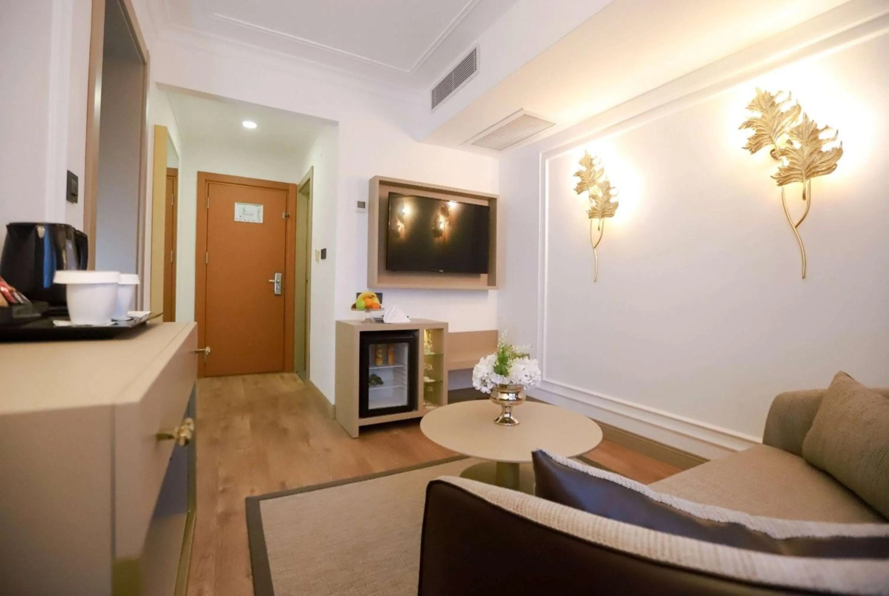 Photo of the whole room in La Quinta by Wyndham Giresun