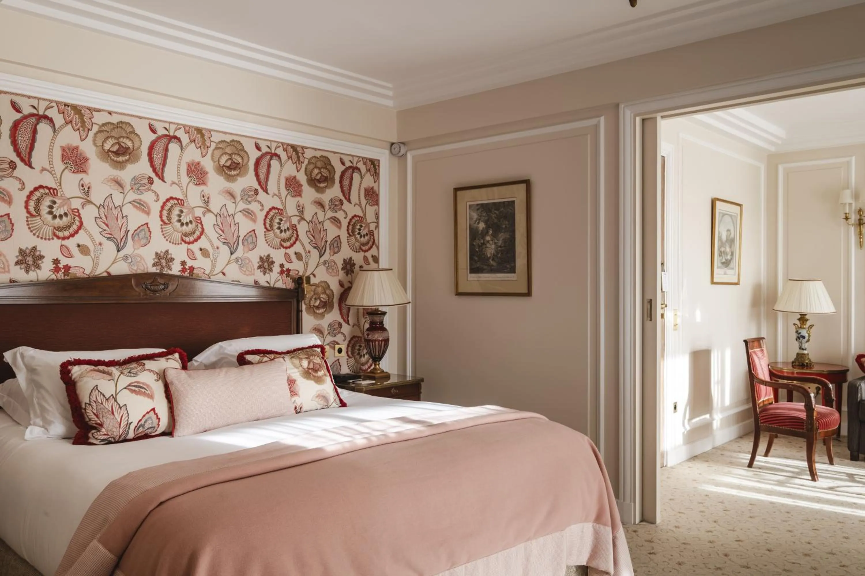 Bed in Hôtel San Régis