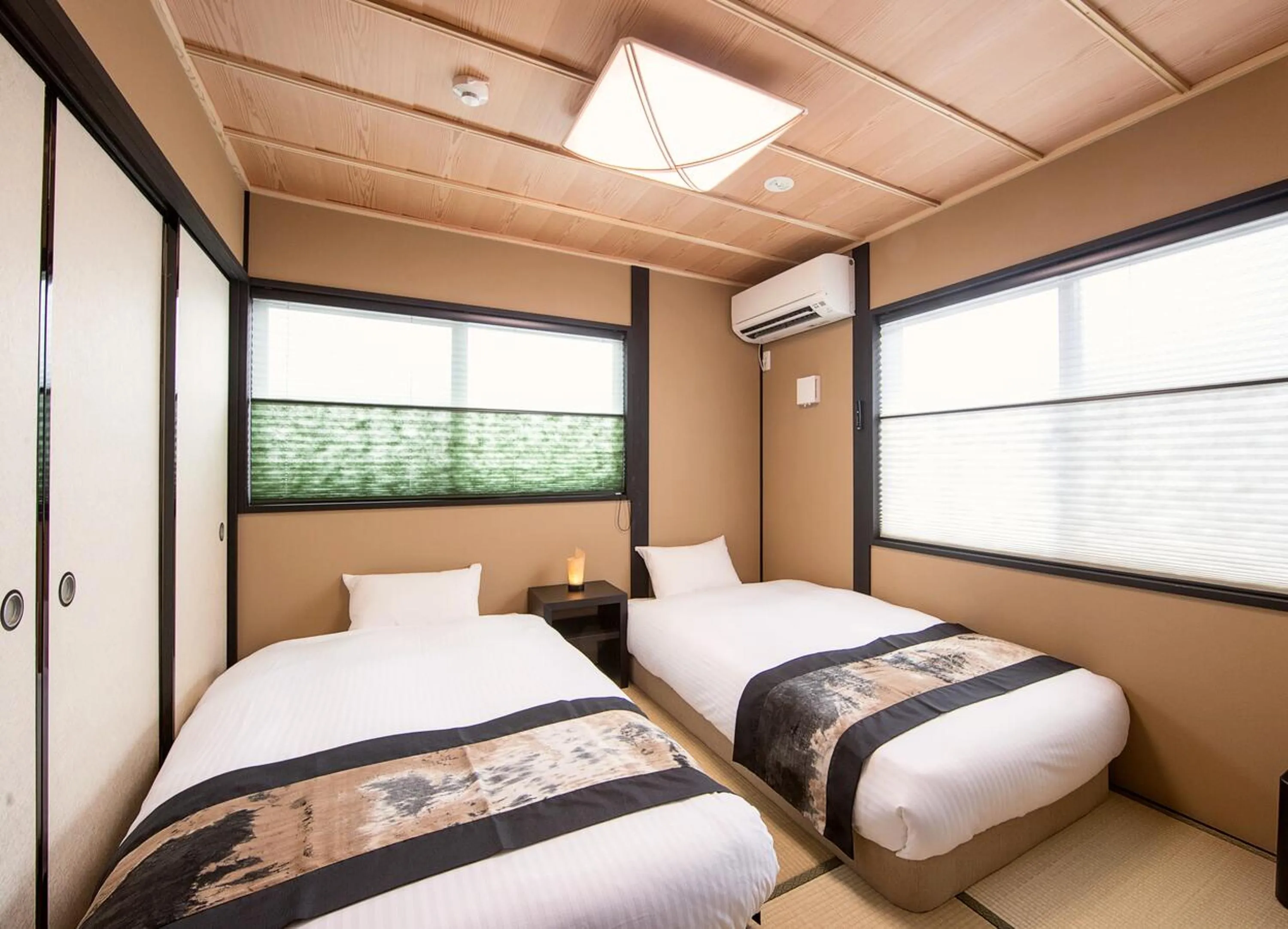 Bed in Rinn Kujofujinoki Central