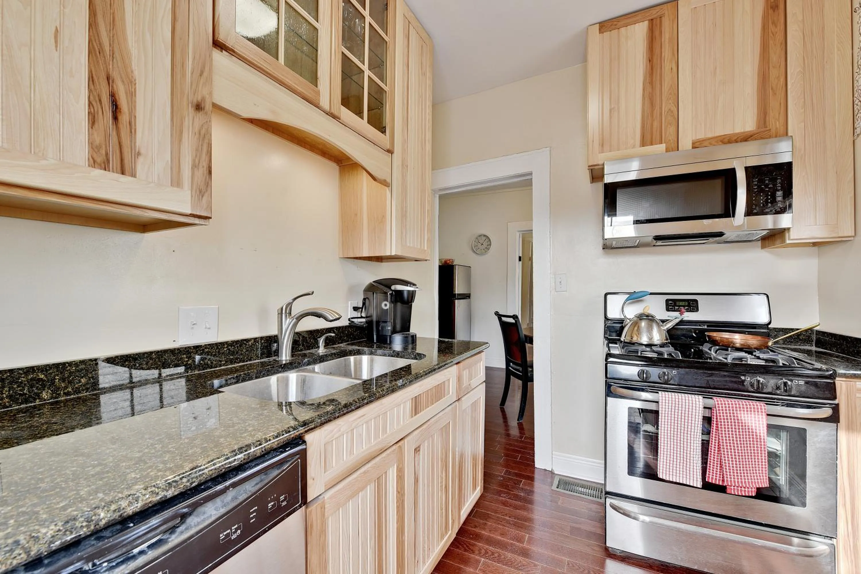 Kitchen or kitchenette in New Orleans Cottage