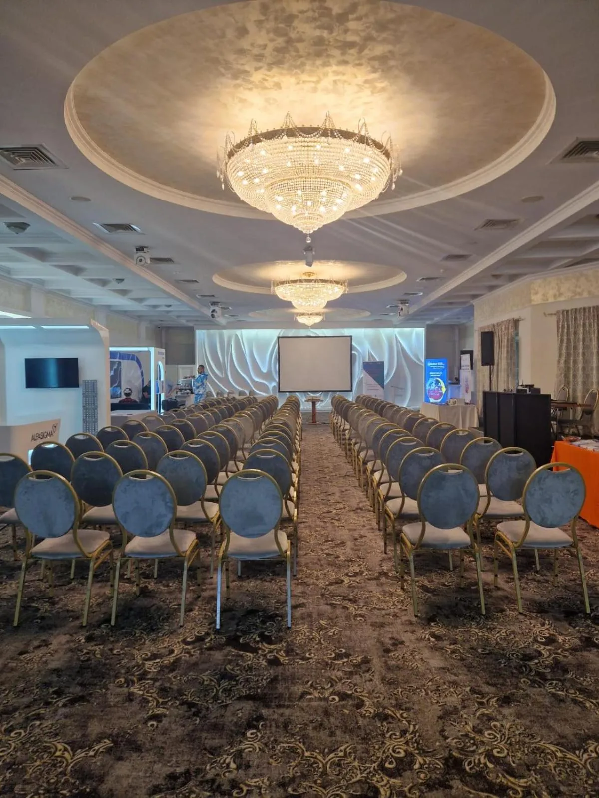 Best Western Plus Lido Hotel