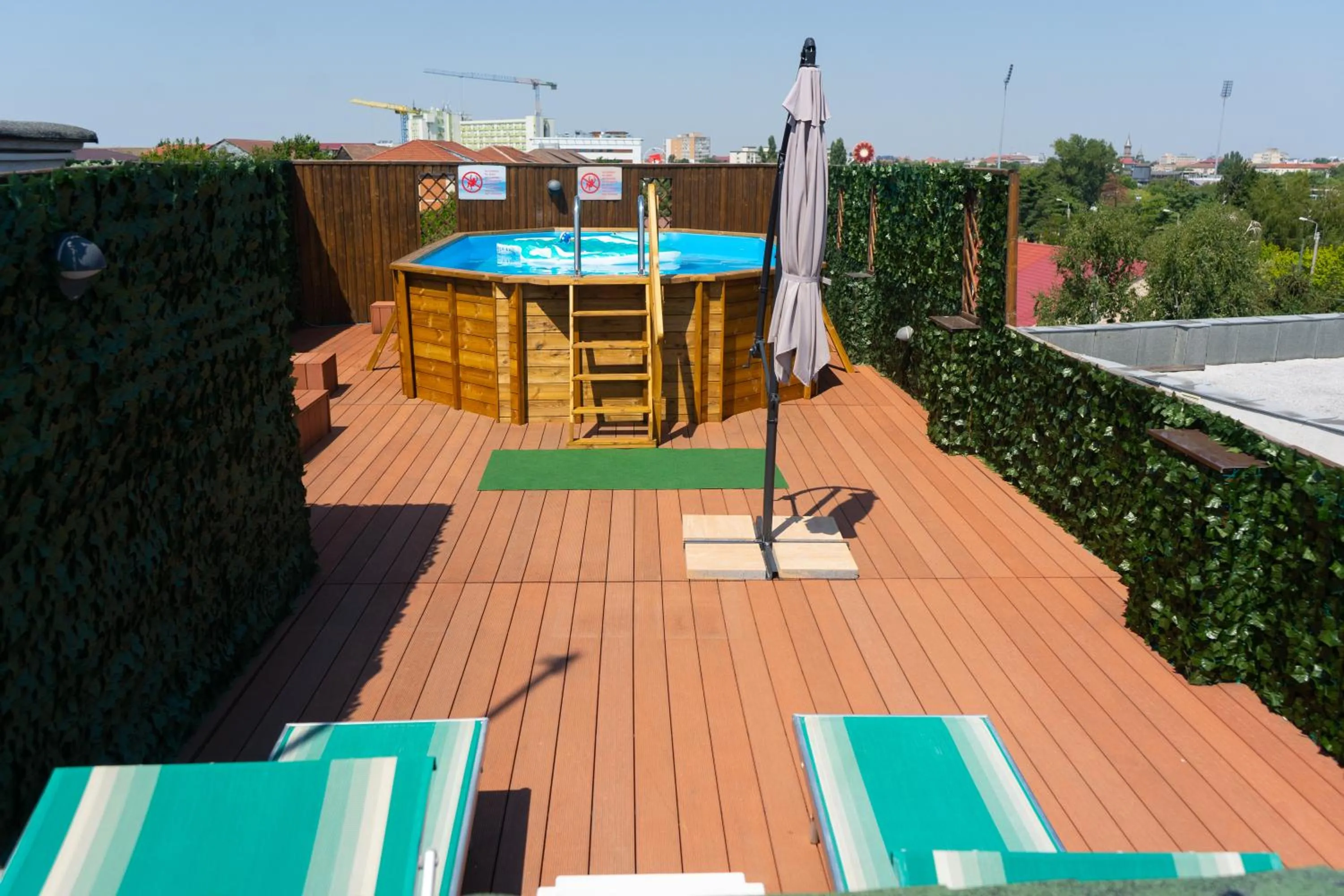 Swimming pool in Best Lido Hotel