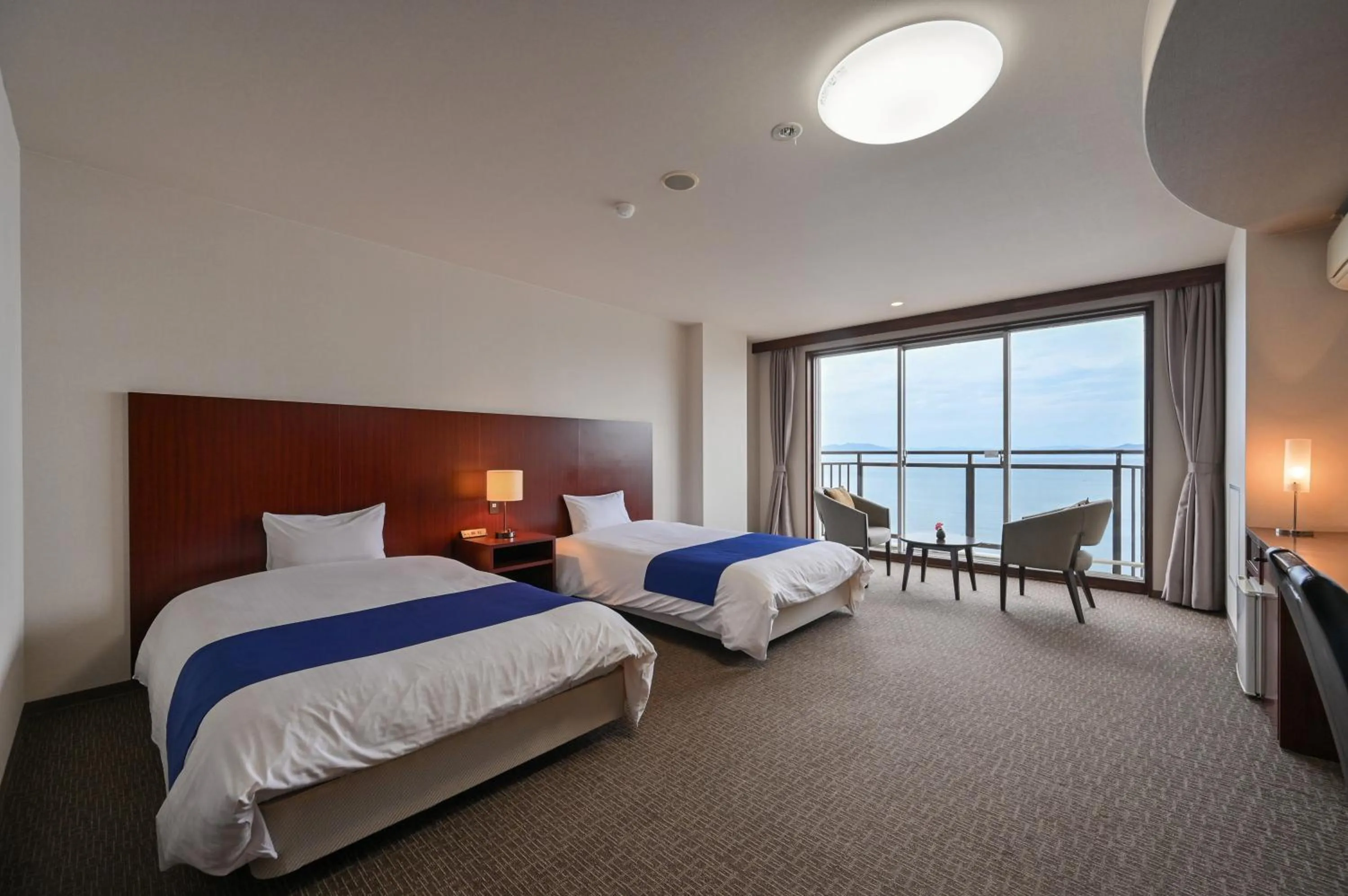 Photo of the whole room, Bed in Yunoko Umi To Yuyake