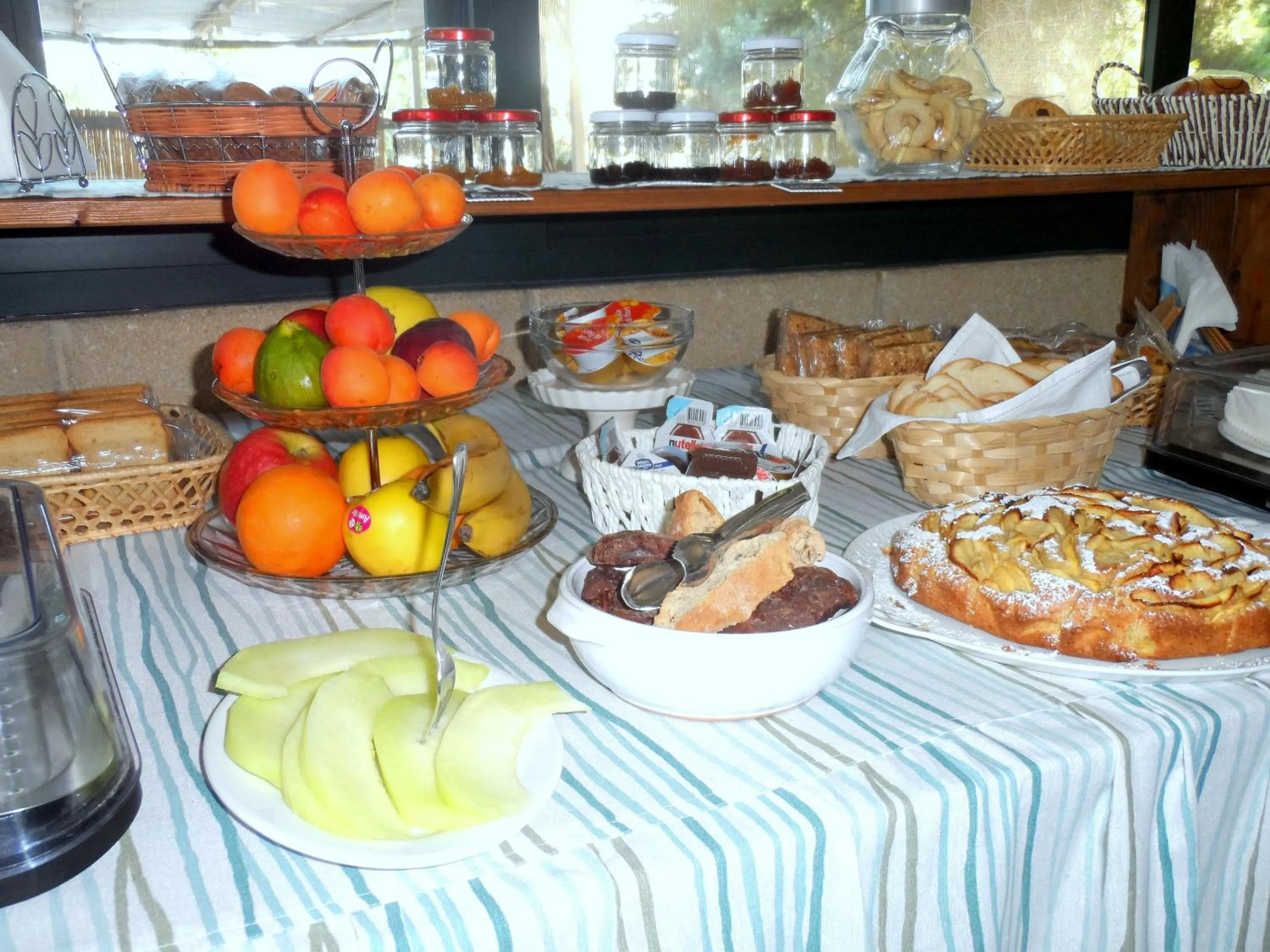 Buffet breakfast in B&B Santa Venardia Gallipoli