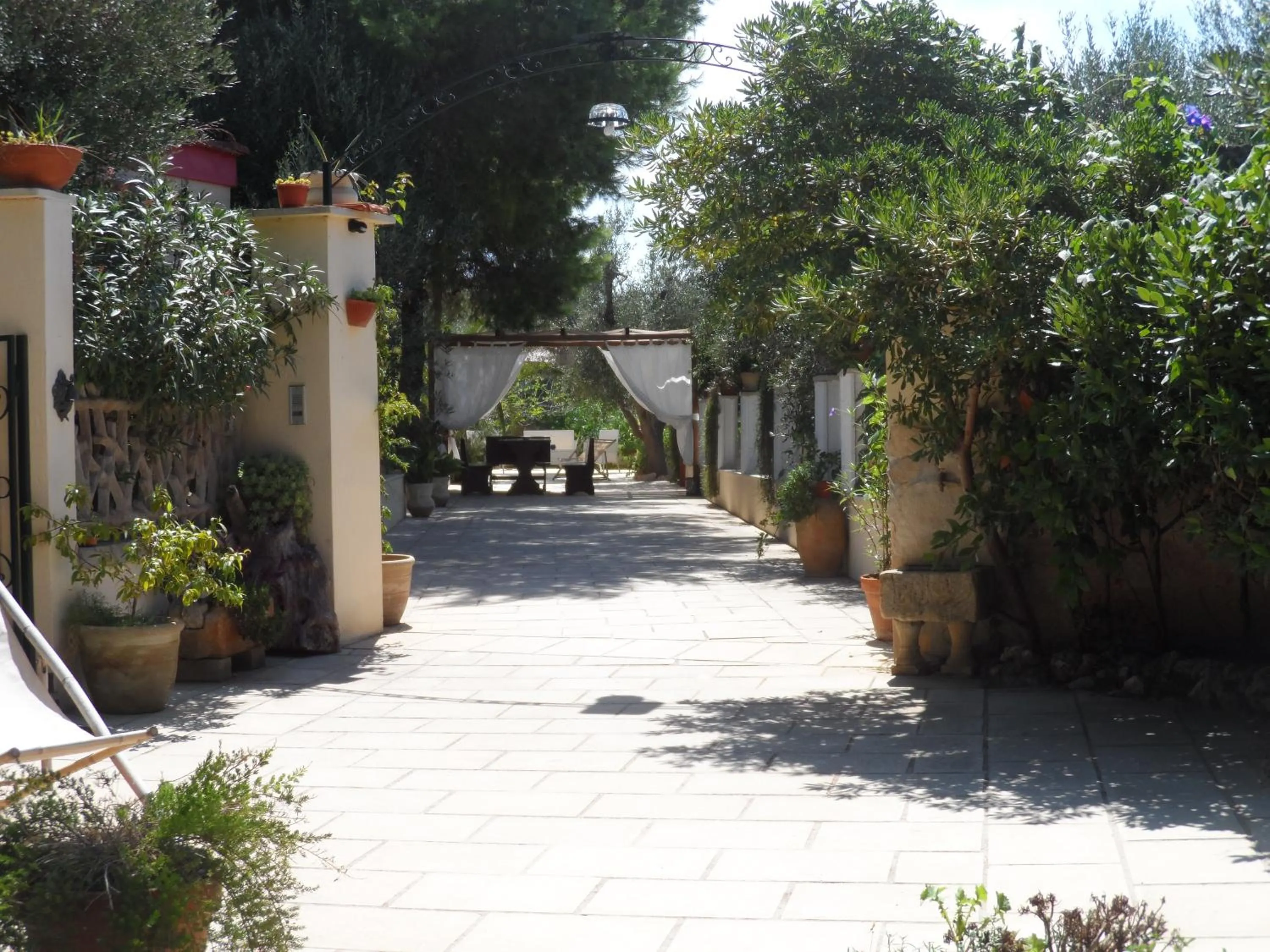 Garden view in B&B Santa Venardia Gallipoli