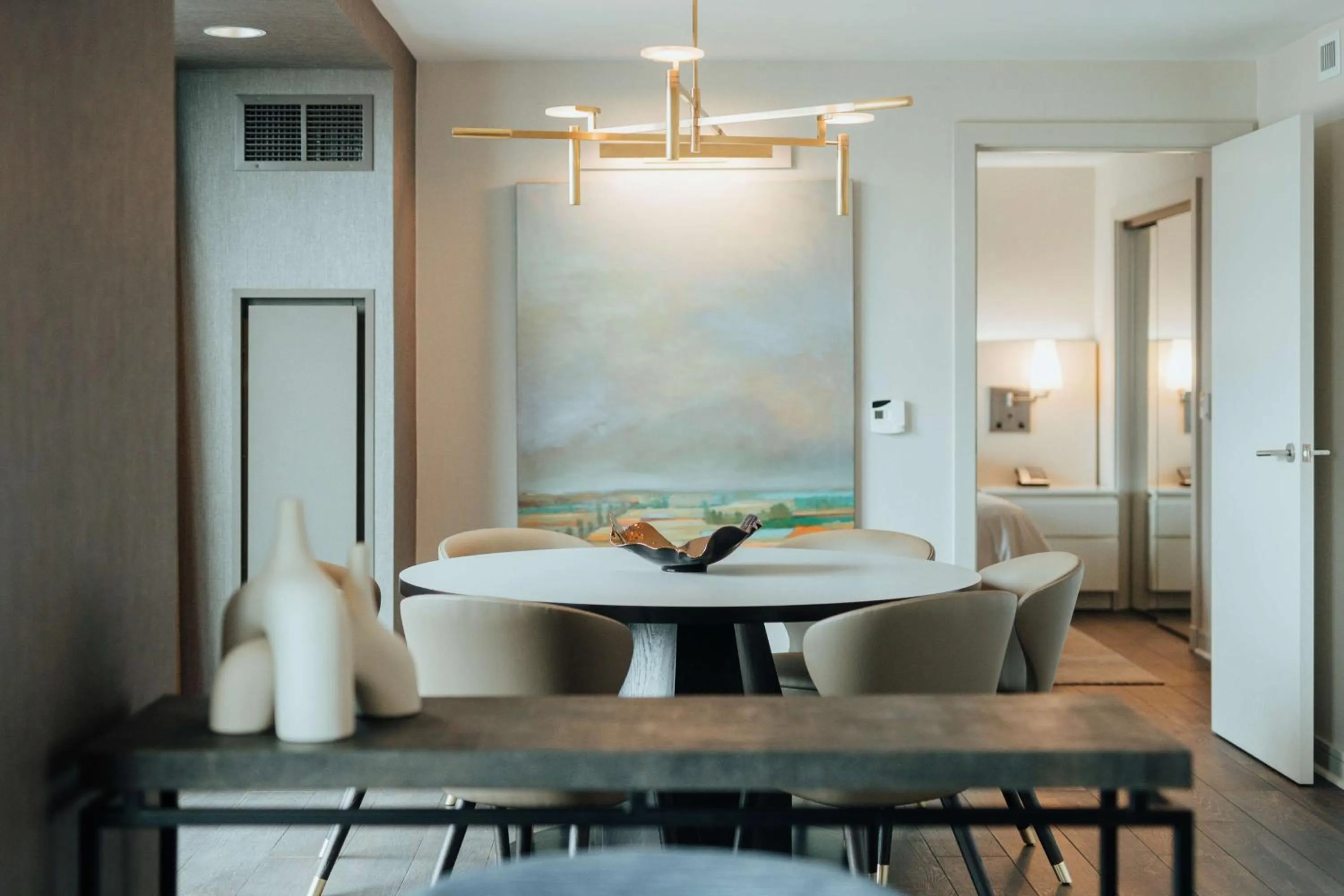 Living room in Hilton Columbus Downtown