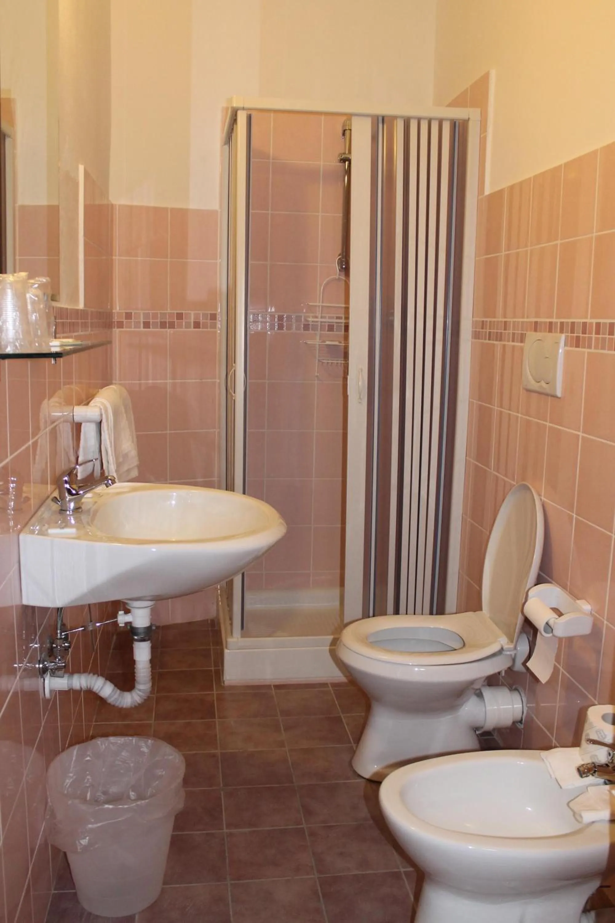 Bathroom in B&B Soggiorno Ponte Rosso