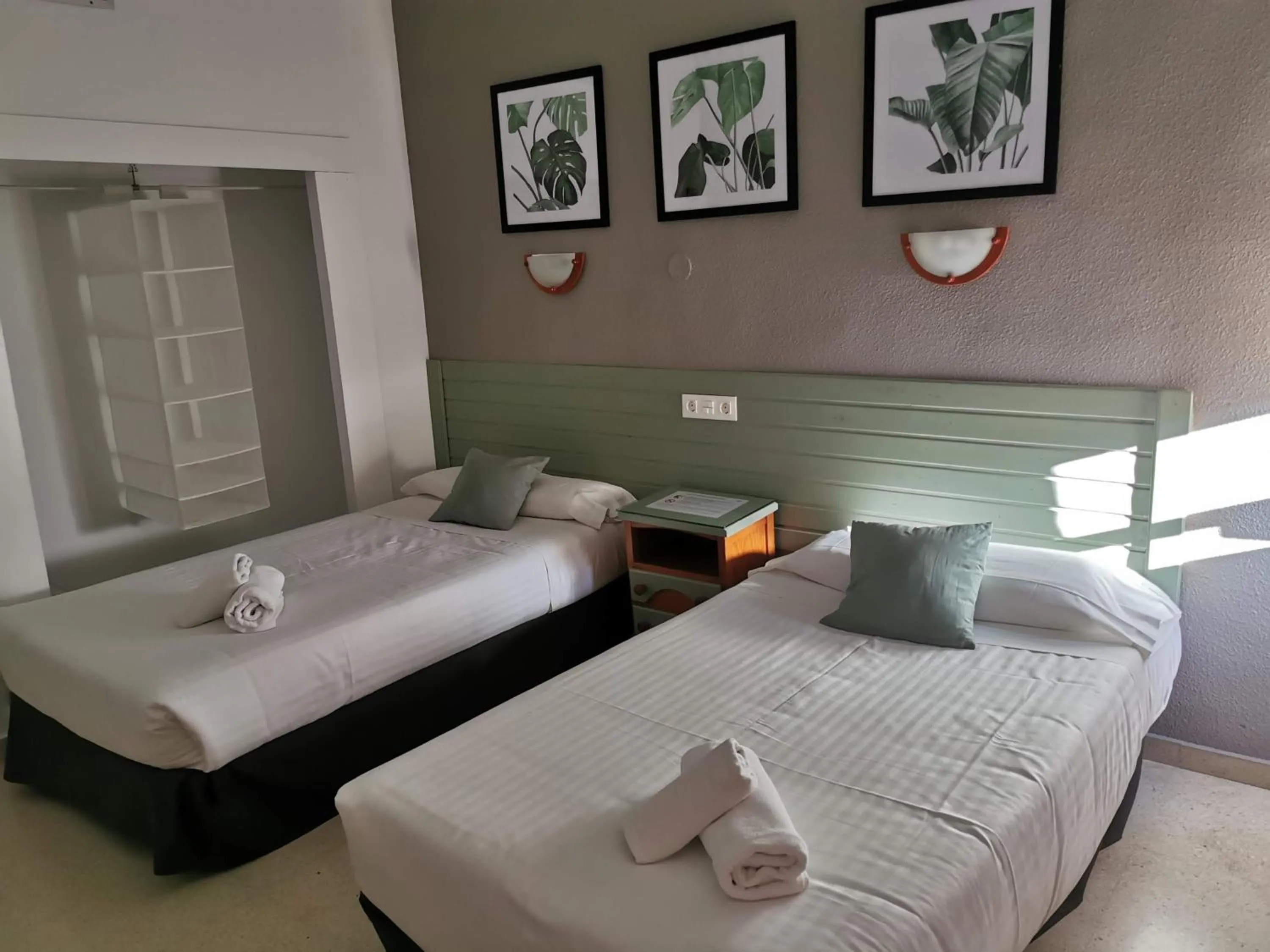 Property building, Bed in Hotel Costa Andaluza